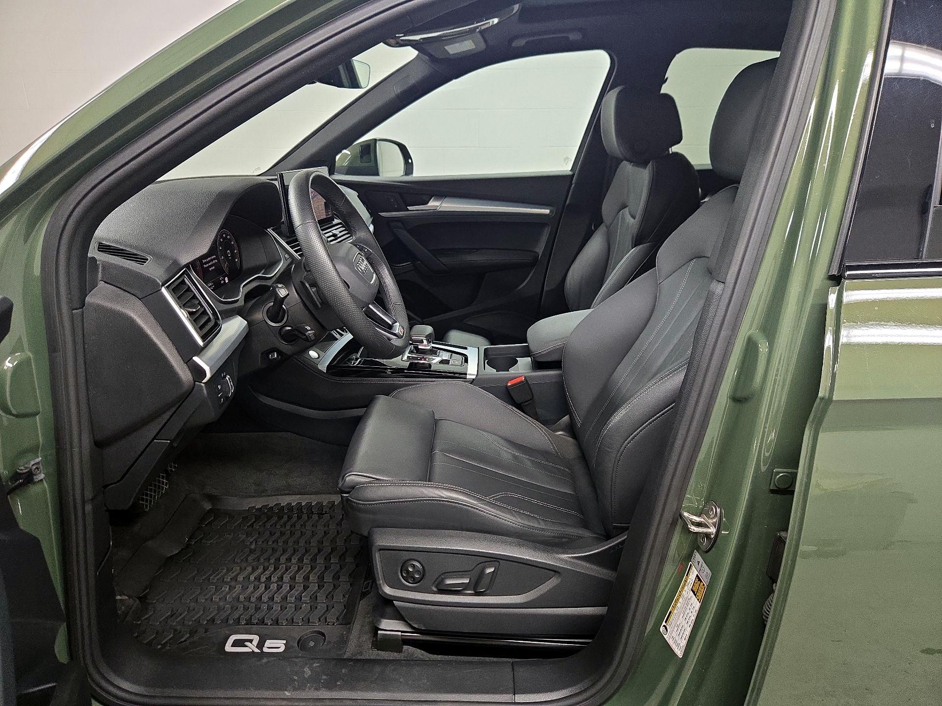 Thumbnail: 2024 Audi Q5 - 11