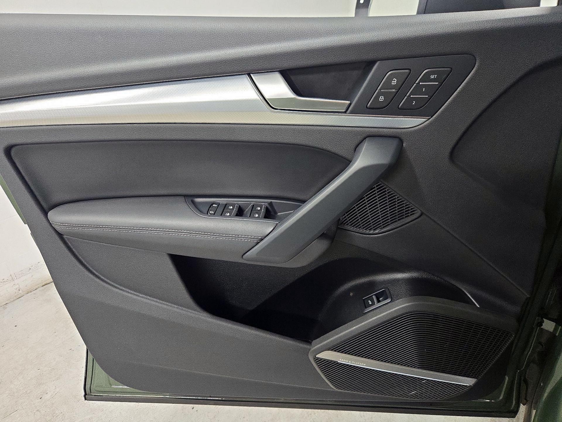 Thumbnail: 2024 Audi Q5 - 12