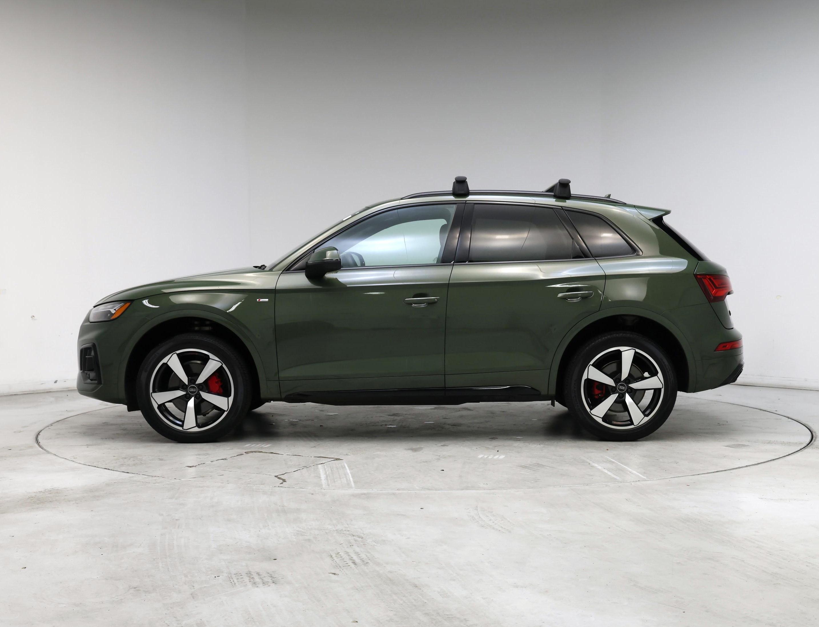 Thumbnail: 2024 Audi Q5 - 3