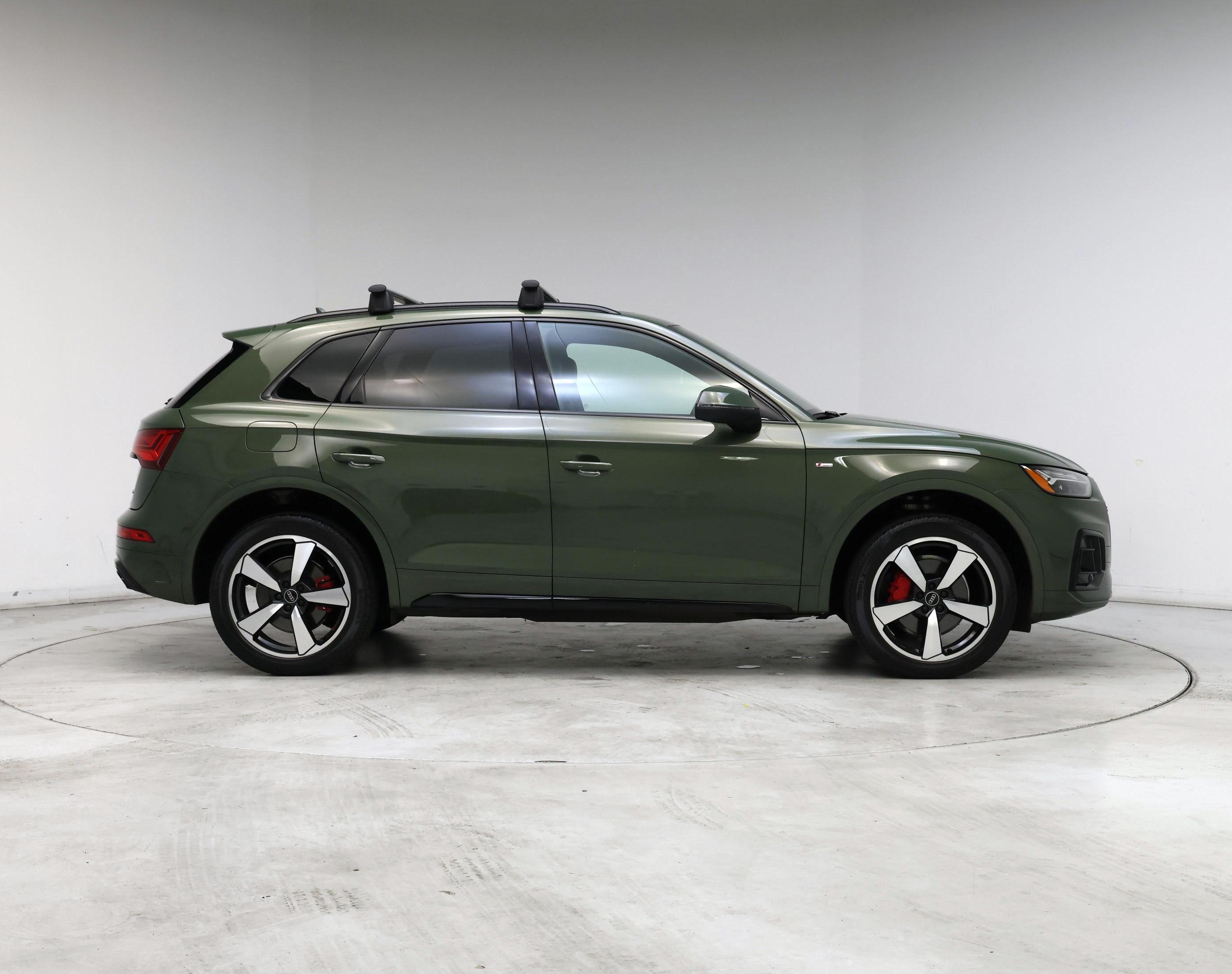 Thumbnail: 2024 Audi Q5 - 7