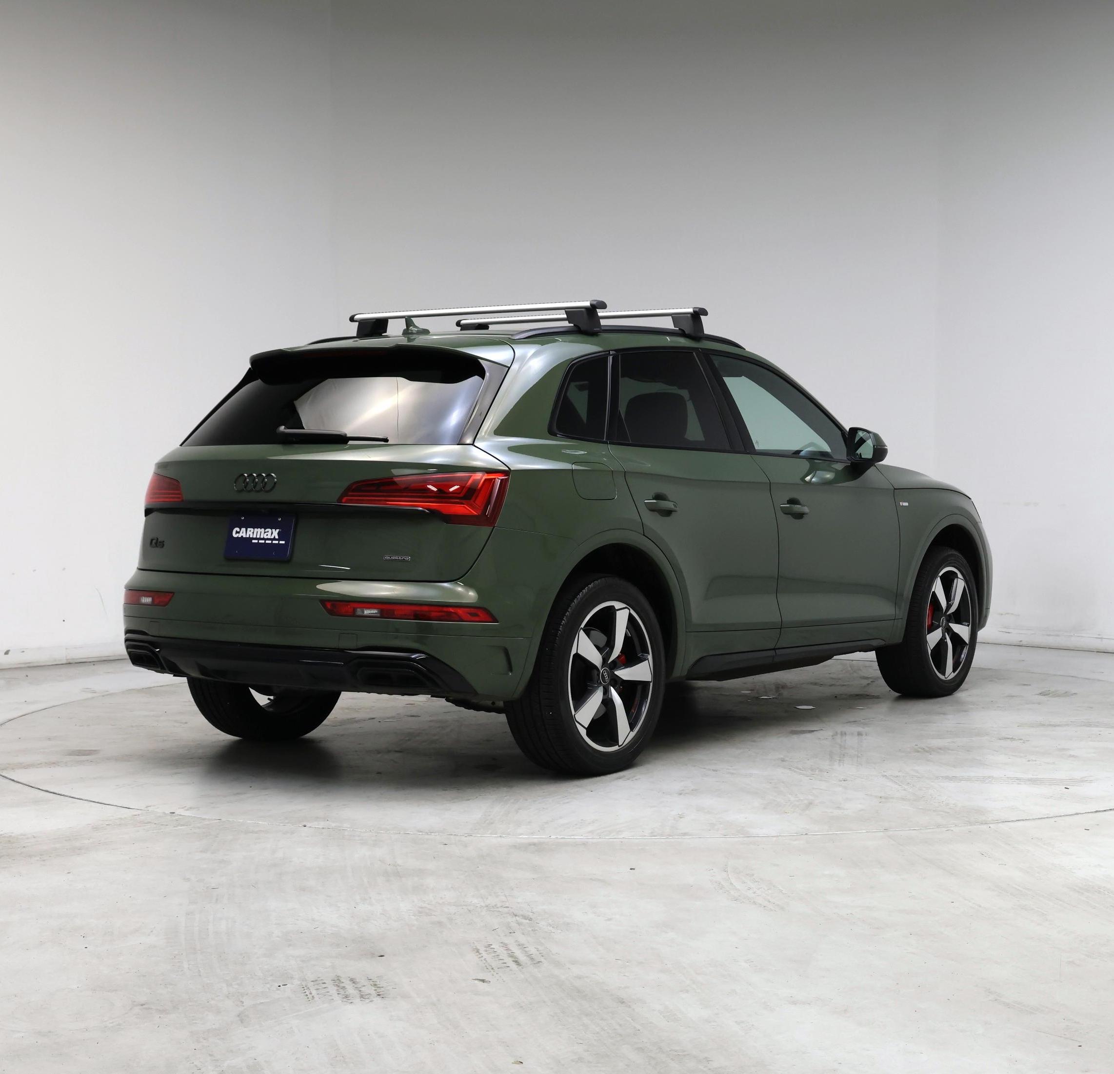 Thumbnail: 2024 Audi Q5 - 8