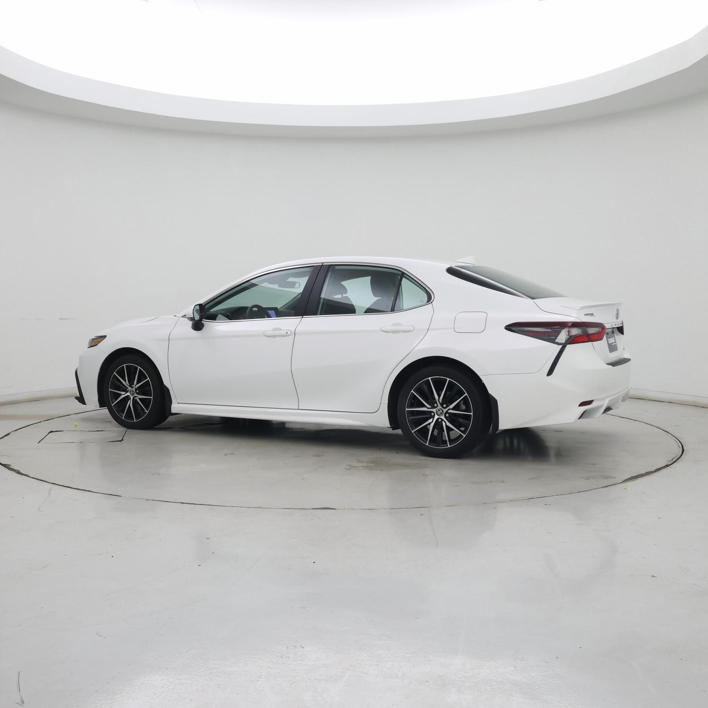 Thumbnail: 2023 Toyota Camry - 3
