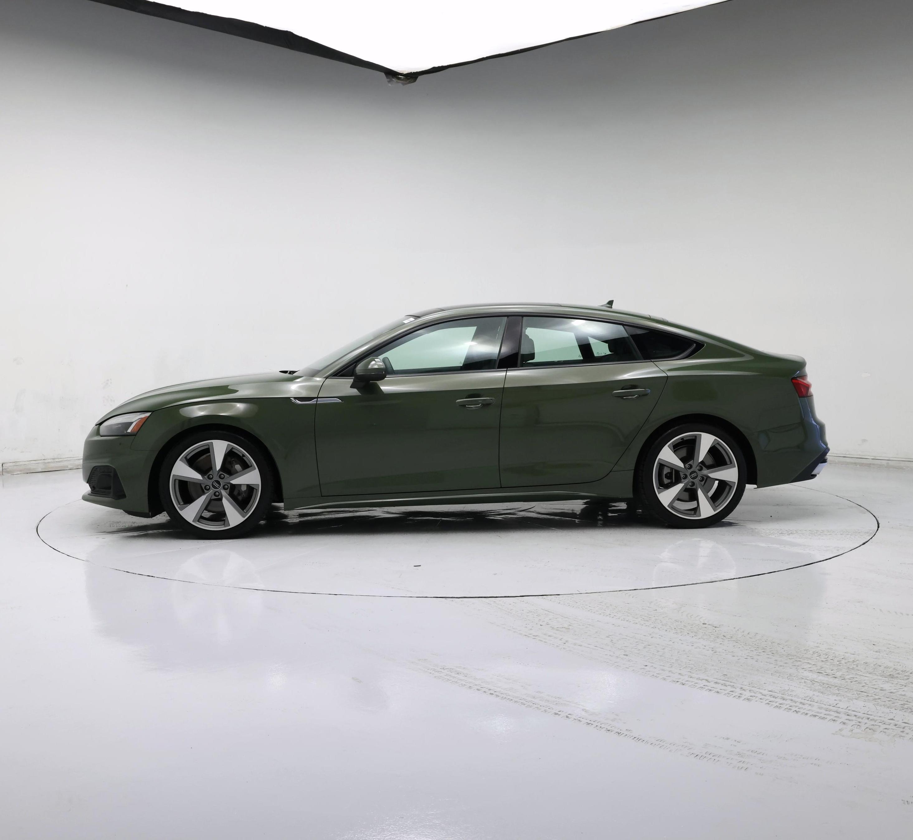Thumbnail: 2020 Audi A5 - 3