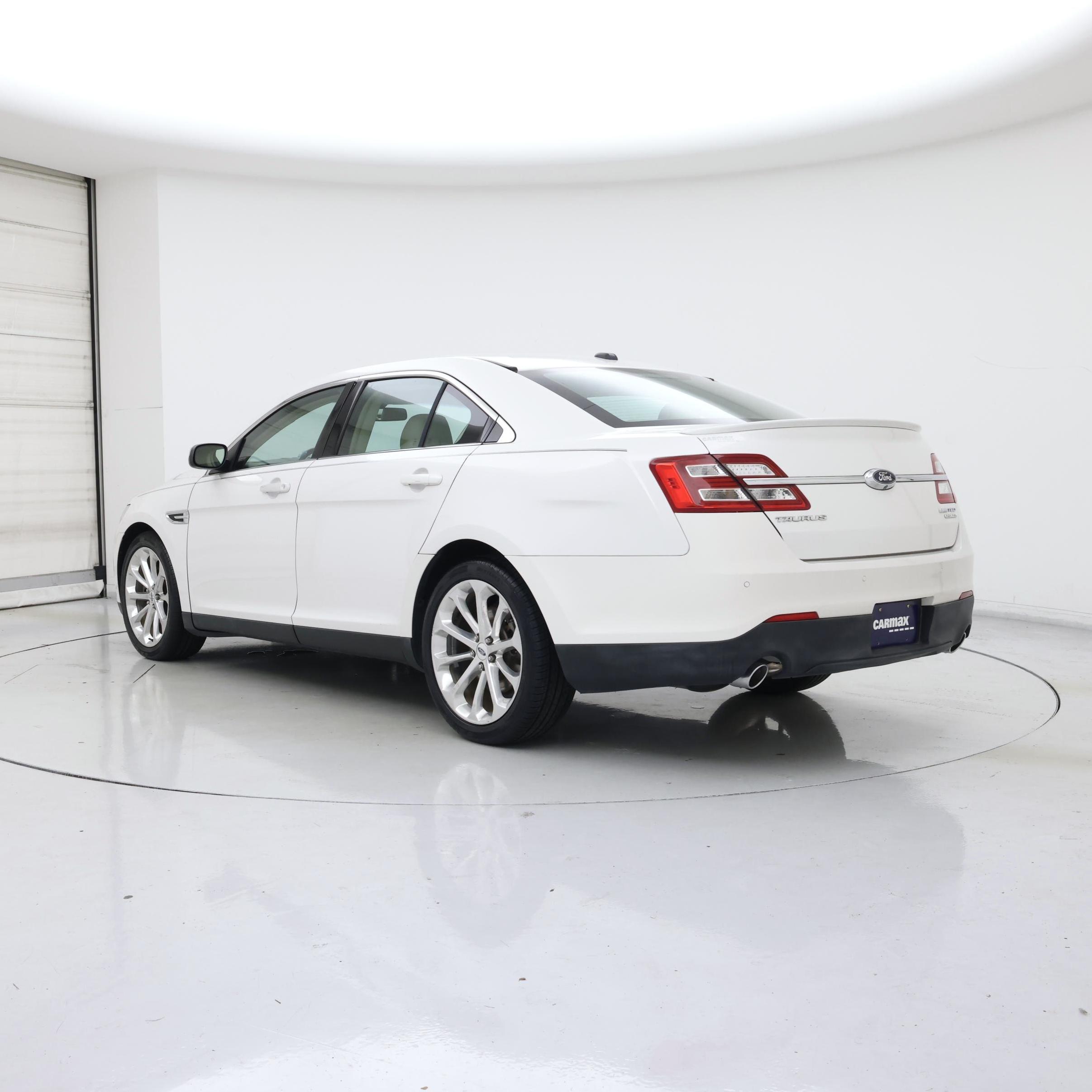 Thumbnail: 2015 Ford Taurus - 2