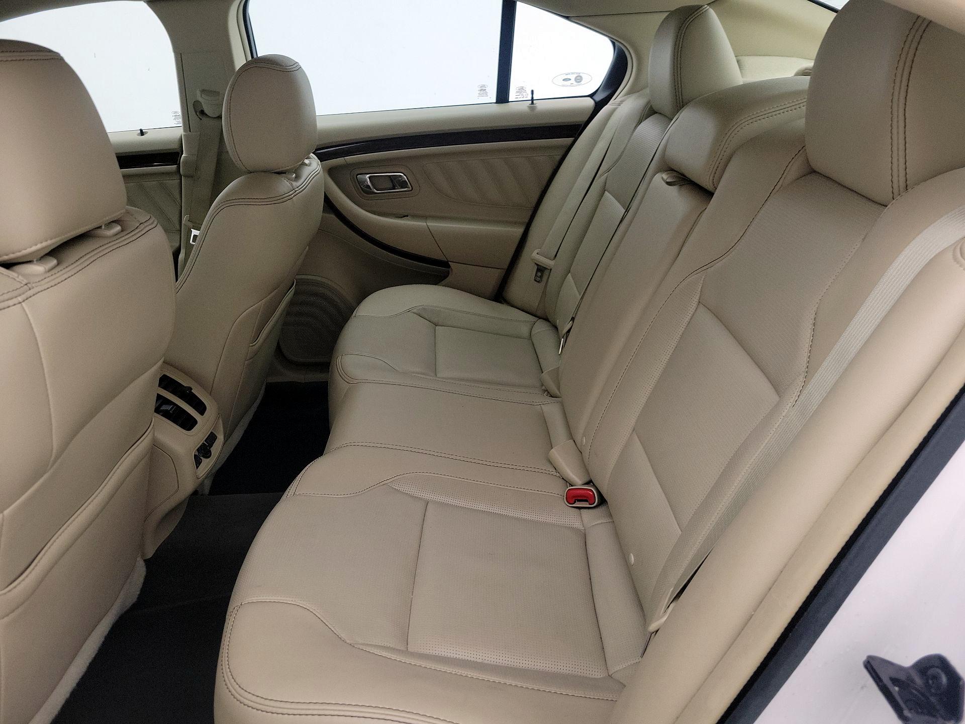 Thumbnail: 2015 Ford Taurus - 19