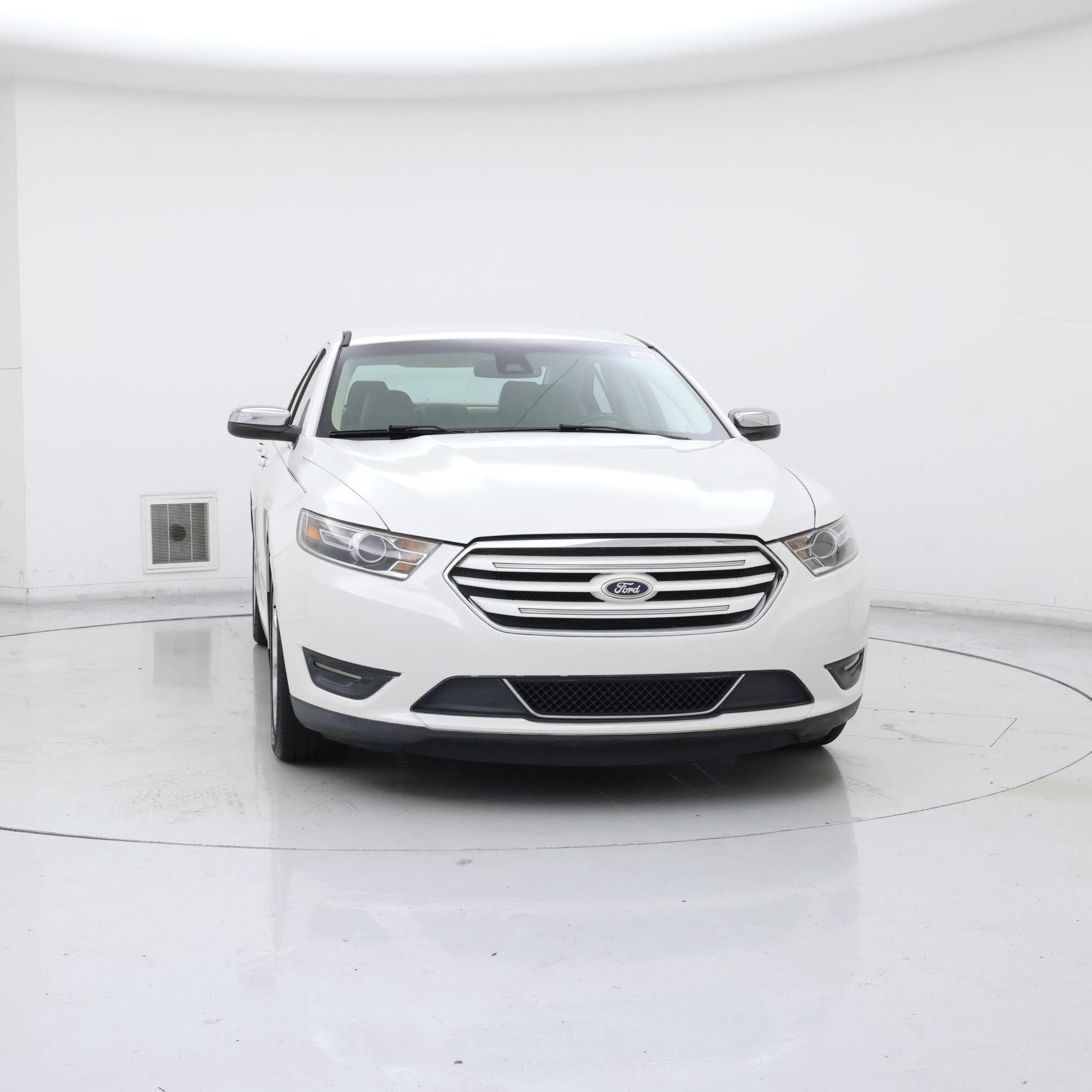Thumbnail: 2015 Ford Taurus - 5