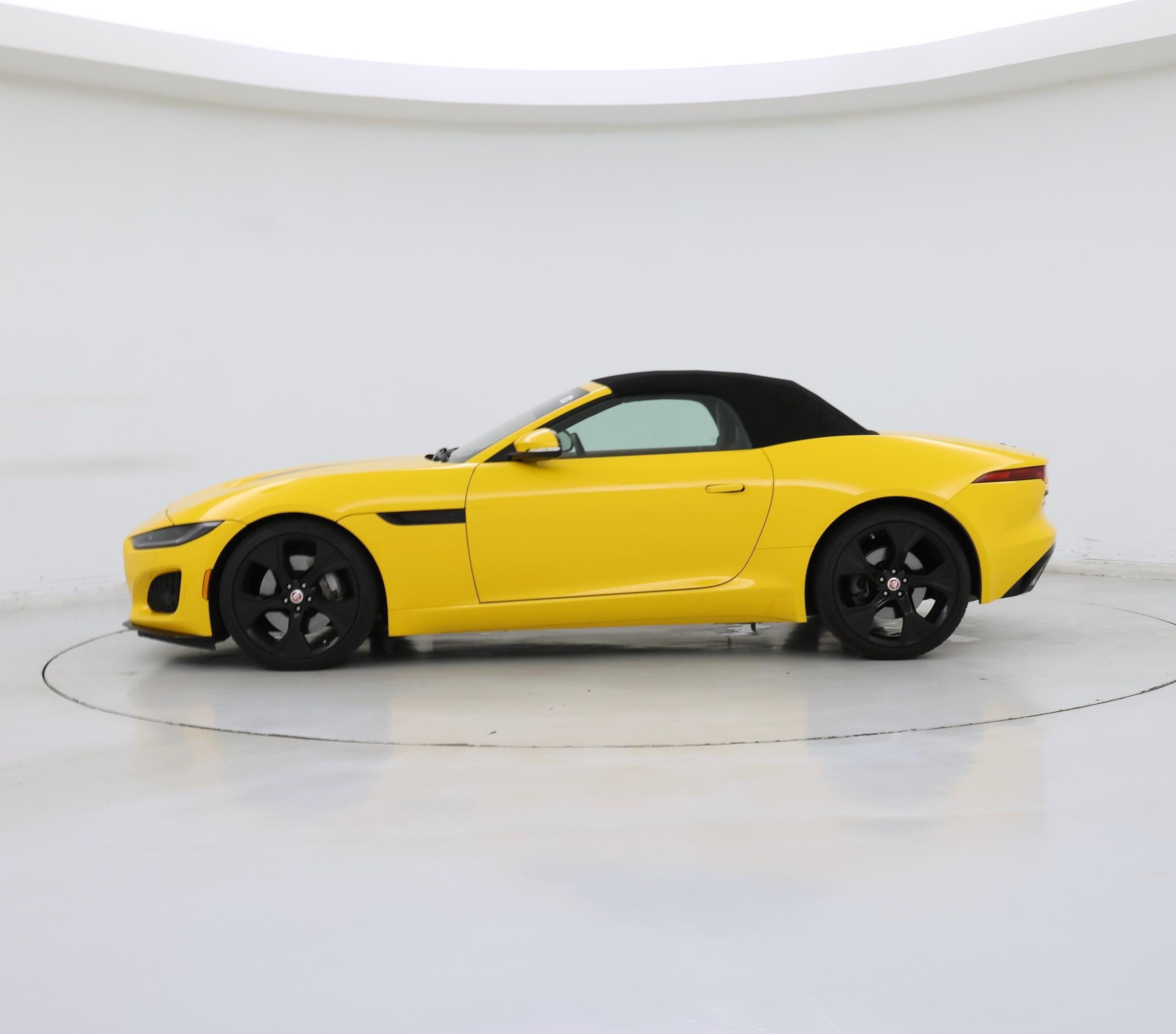 Thumbnail: 2021 Jaguar F-Type - 3
