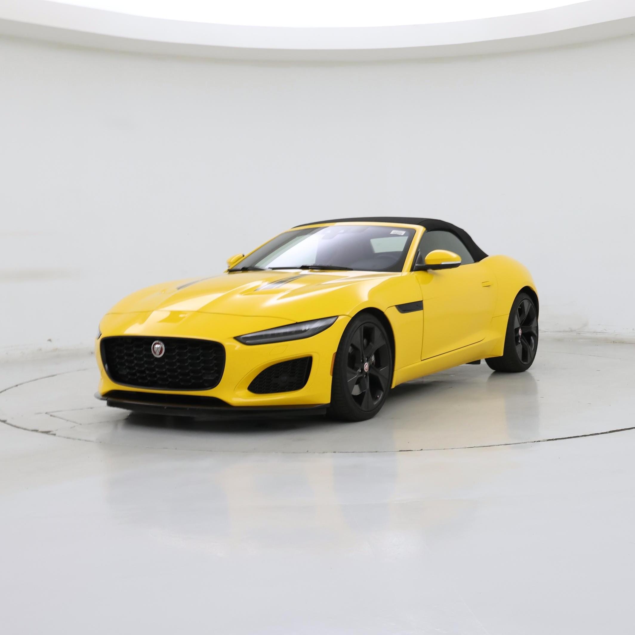 Thumbnail: 2021 Jaguar F-Type - 4
