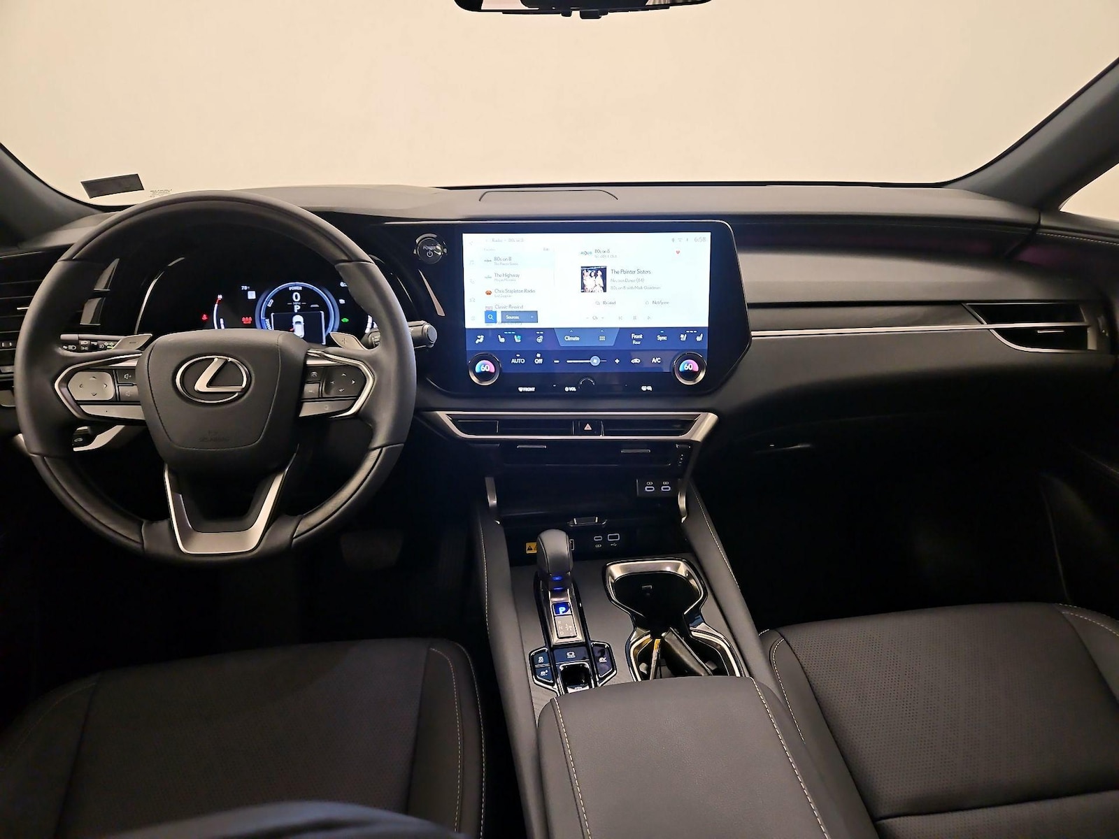 2024 Lexus RX Hybrid 350h - Photo 10