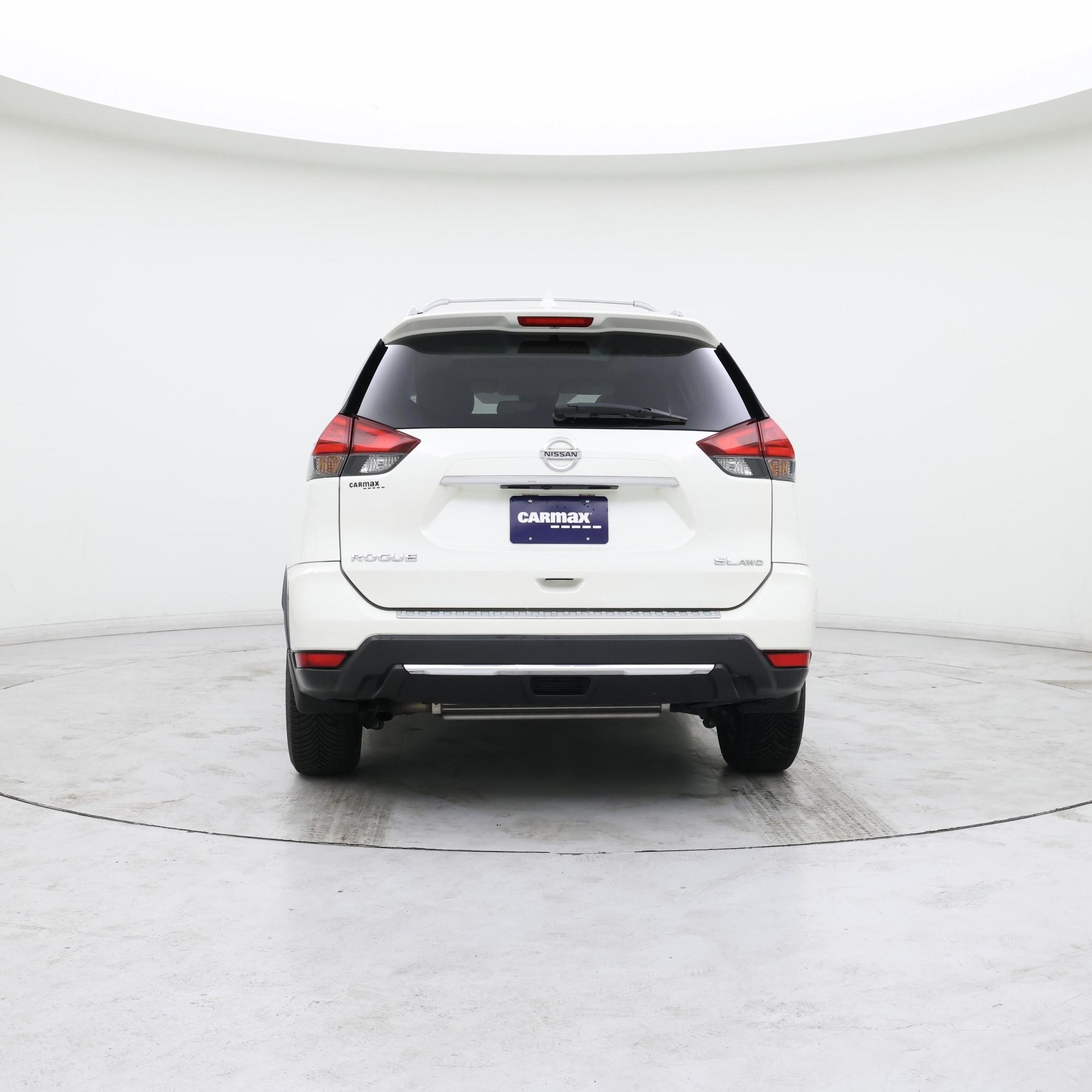 Thumbnail: 2017 Nissan Rogue - 6