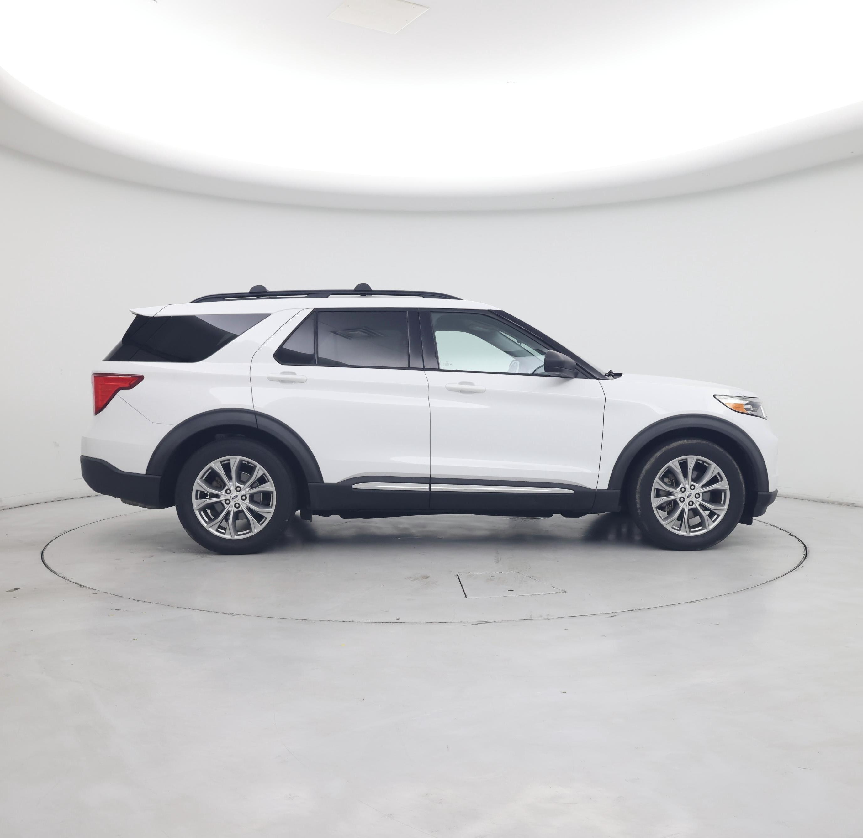 Thumbnail: 2020 Ford Explorer - 7
