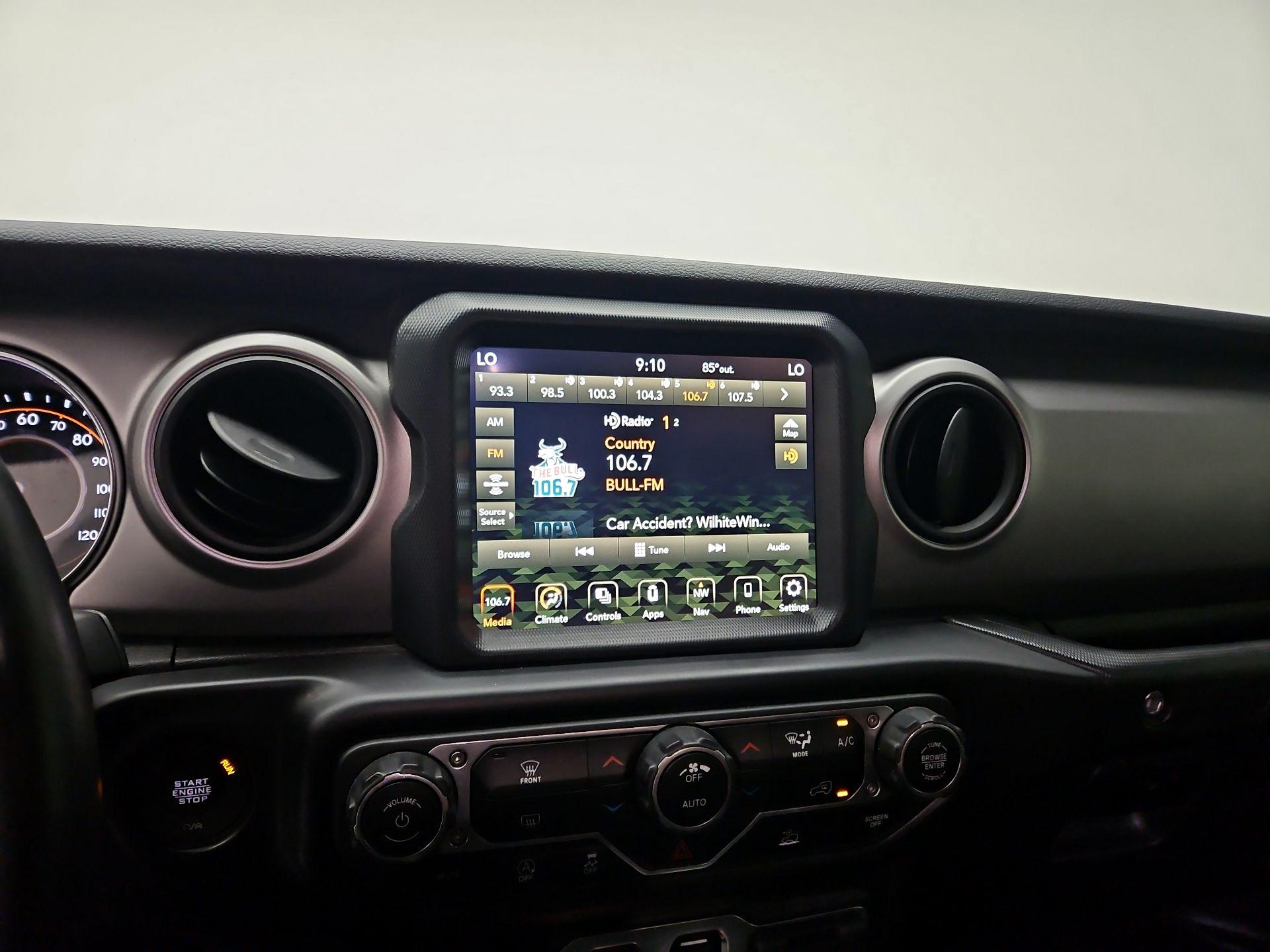 Thumbnail: 2021 Jeep Wrangler - 16