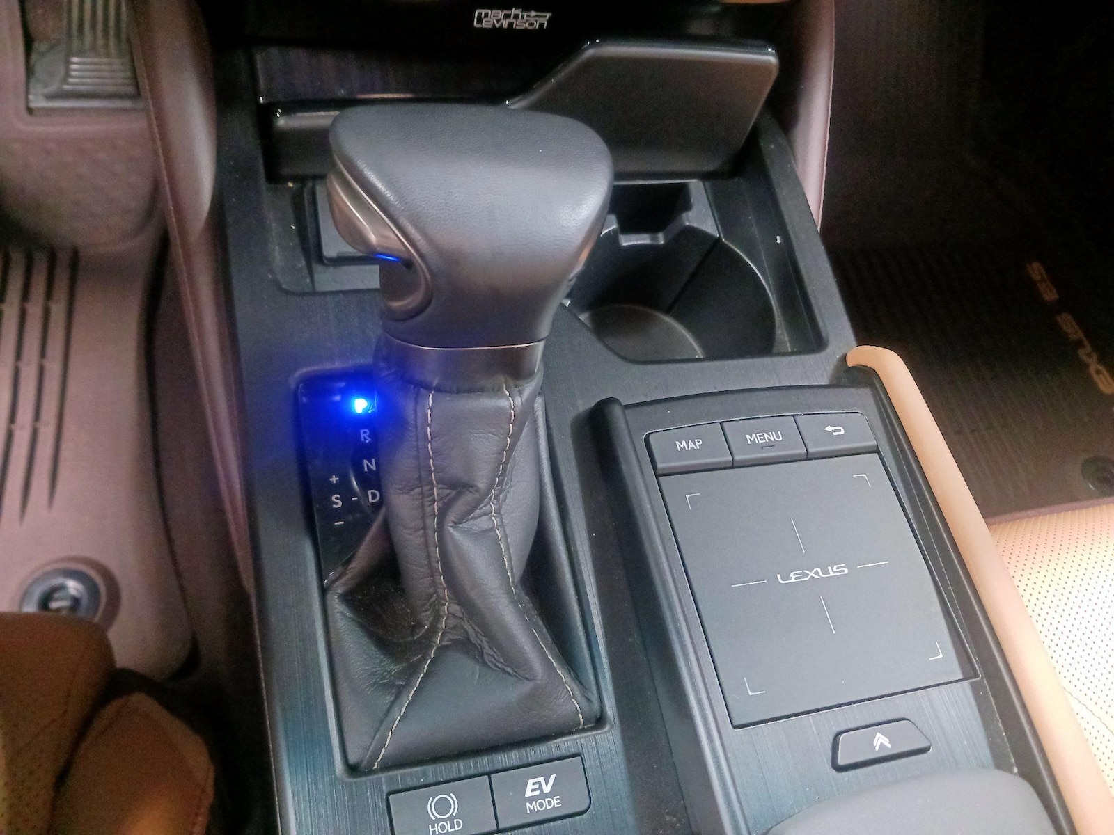 2021 Lexus ES Hybrid 300h Luxury - Photo 16