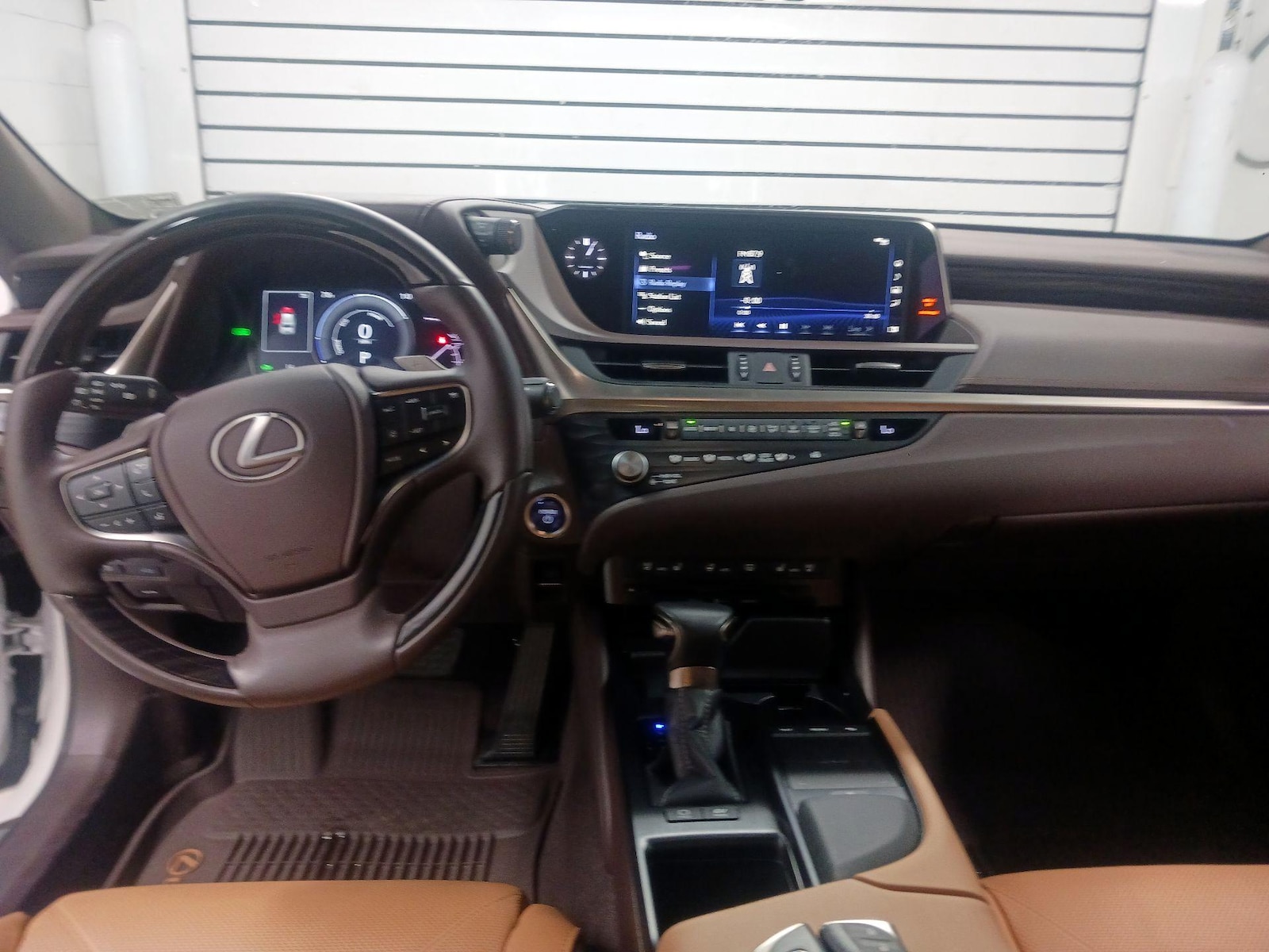 2021 Lexus ES Hybrid 300h Luxury - Photo 8