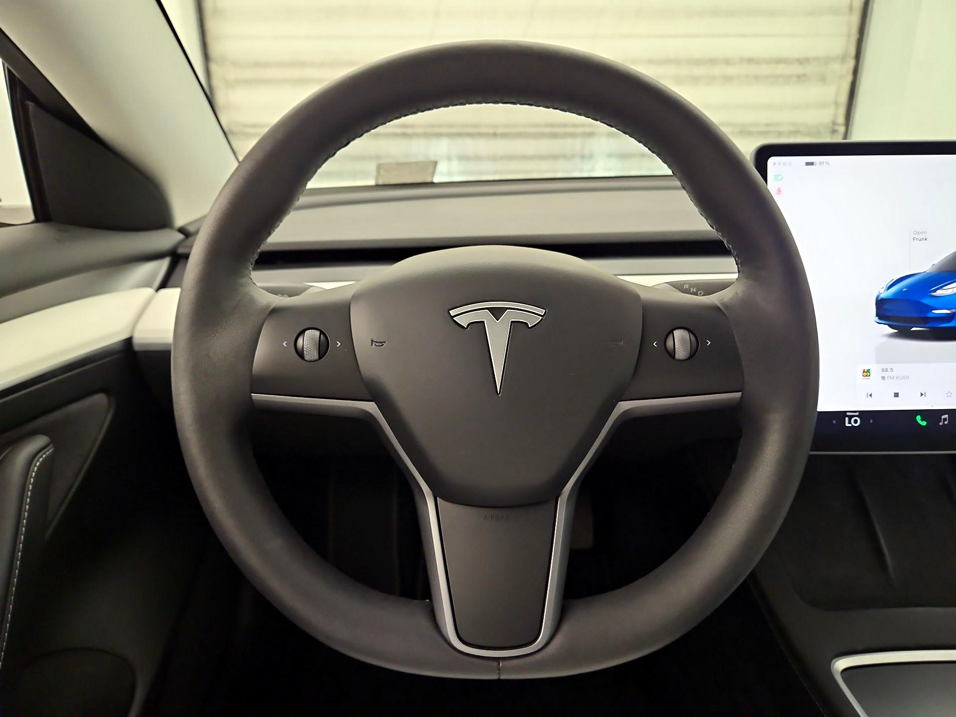 Thumbnail: 2023 Tesla Model 3 - 10