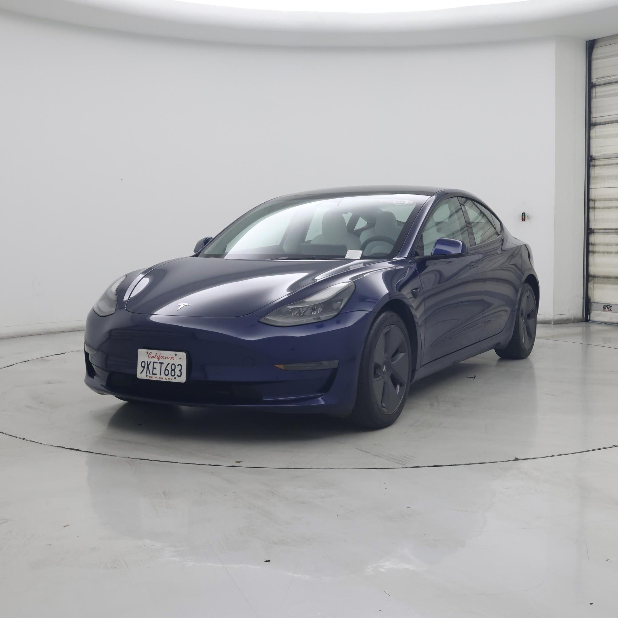 Thumbnail: 2023 Tesla Model 3 - 4