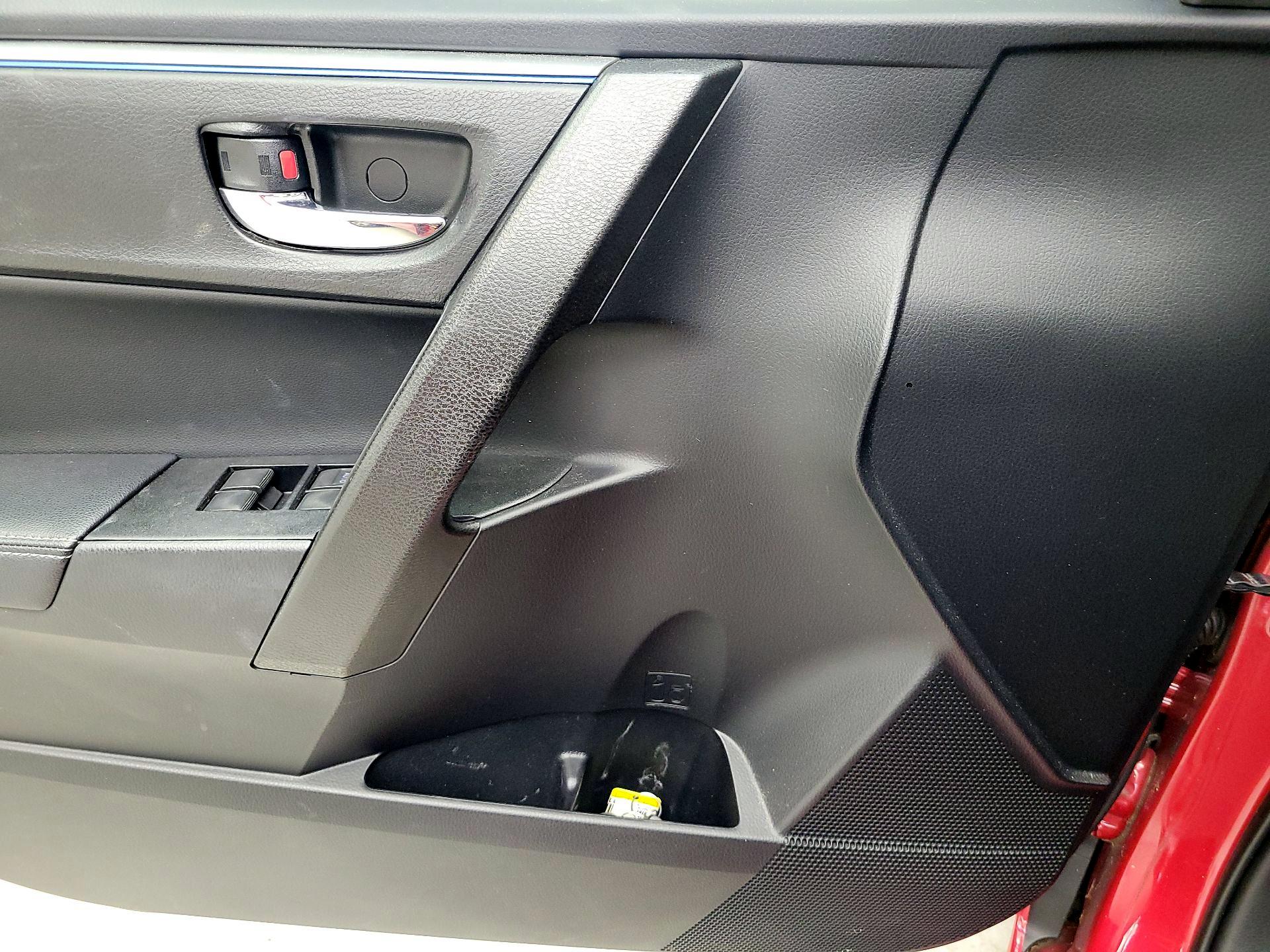 Thumbnail: 2016 Toyota Corolla - 12