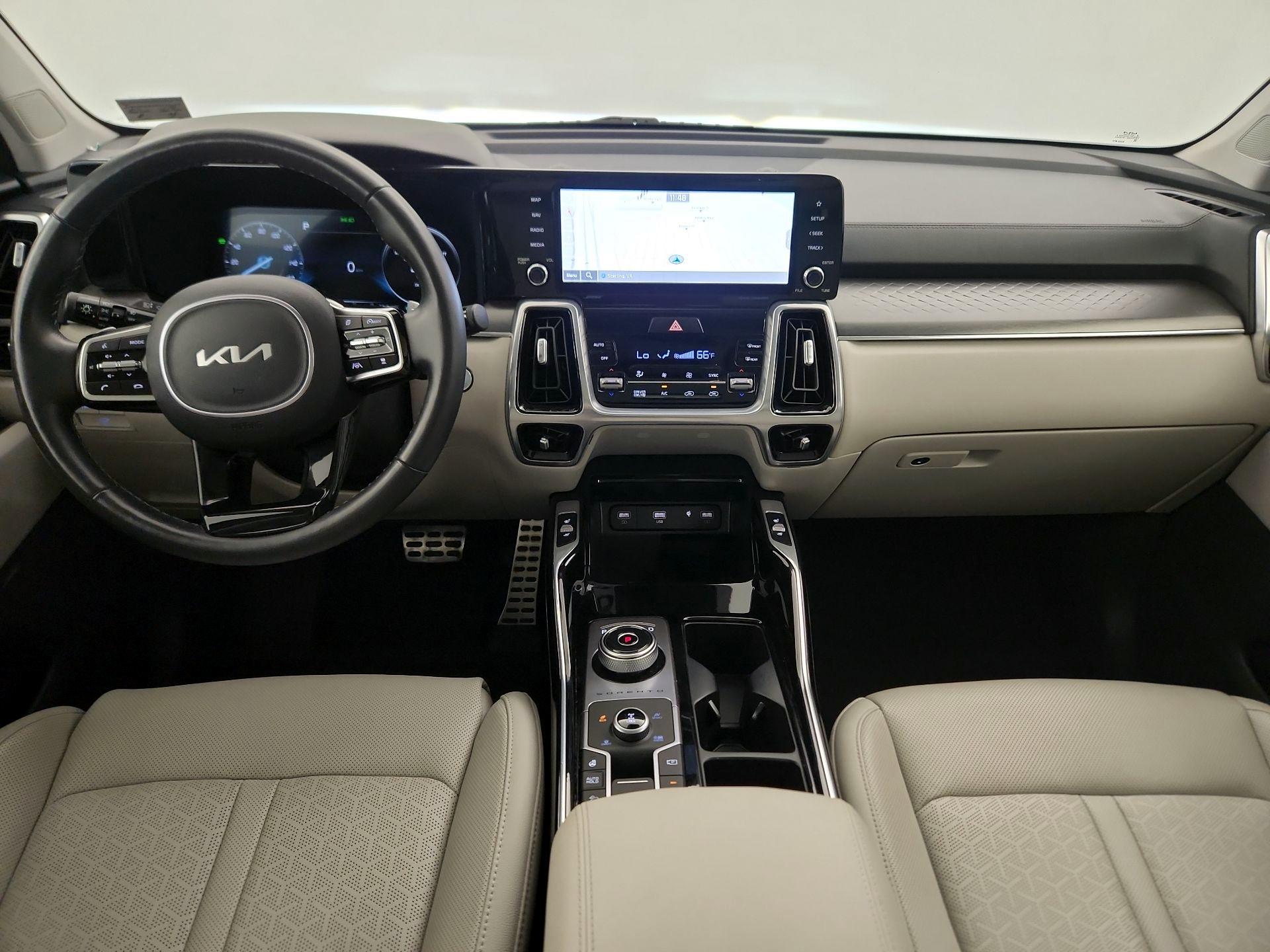 Thumbnail: 2024 Kia Sorento - 9