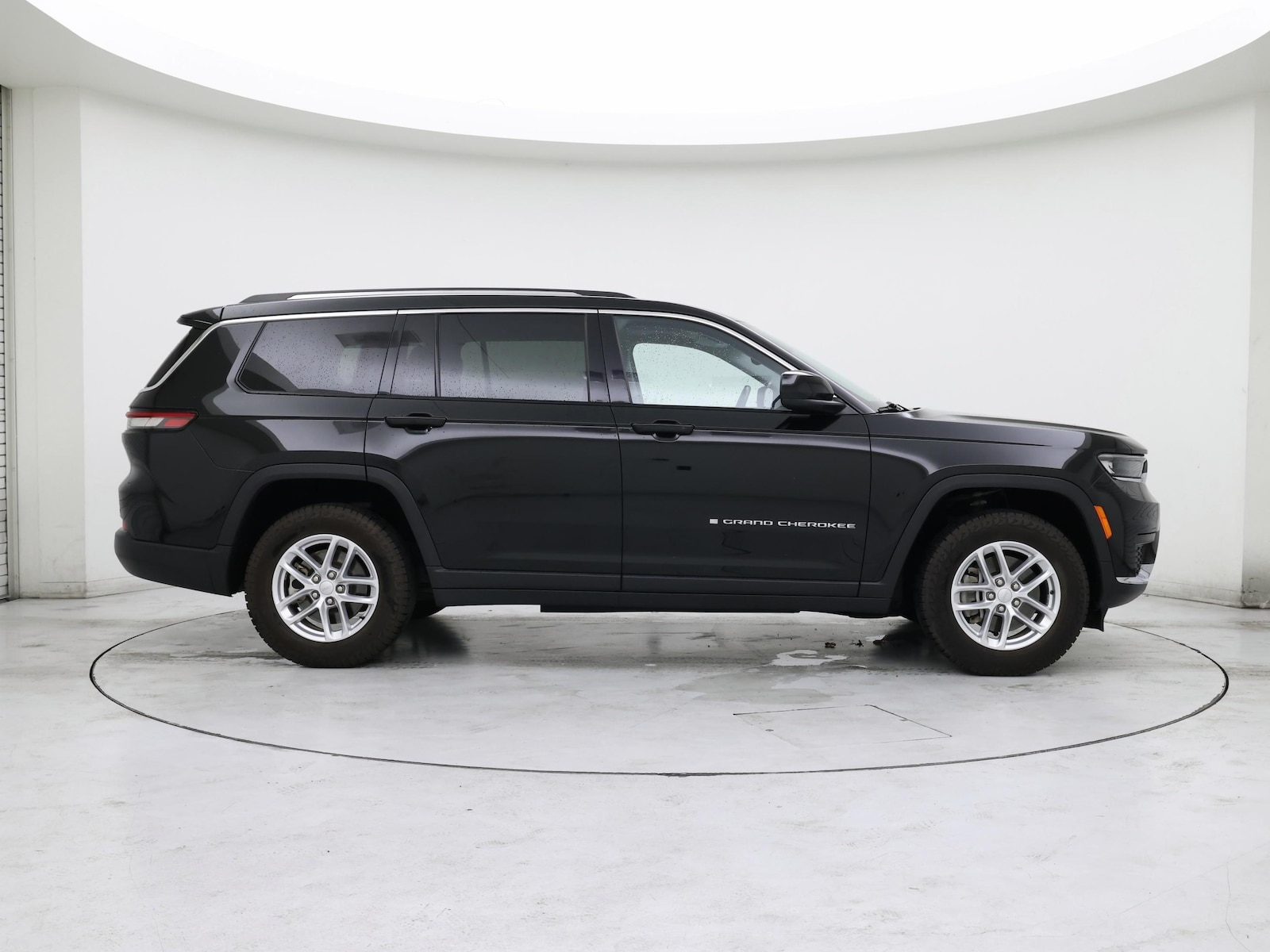 2022 Jeep Grand Cherokee L Laredo - Photo 8