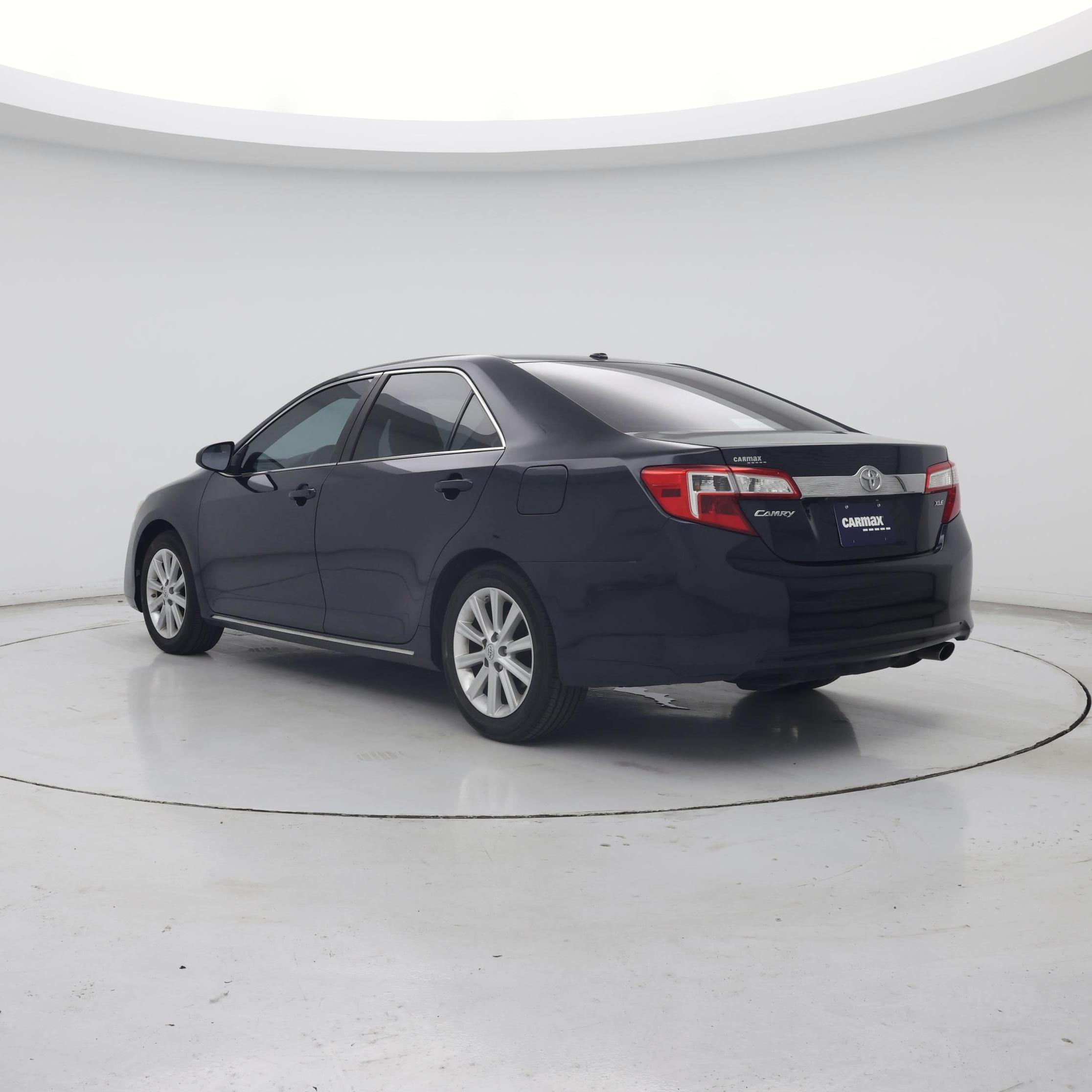 Thumbnail: 2014 Toyota Camry - 2