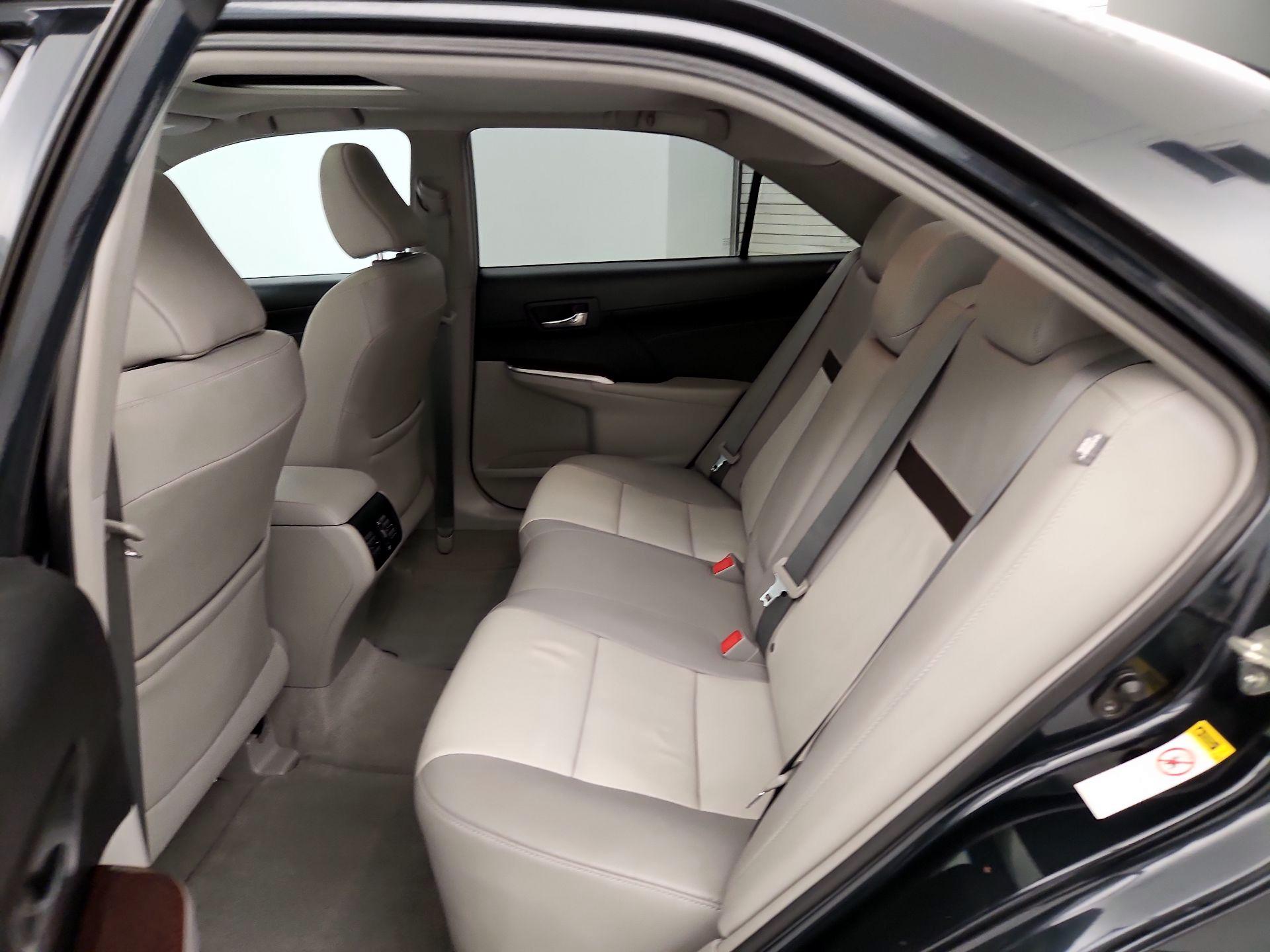 Thumbnail: 2014 Toyota Camry - 20