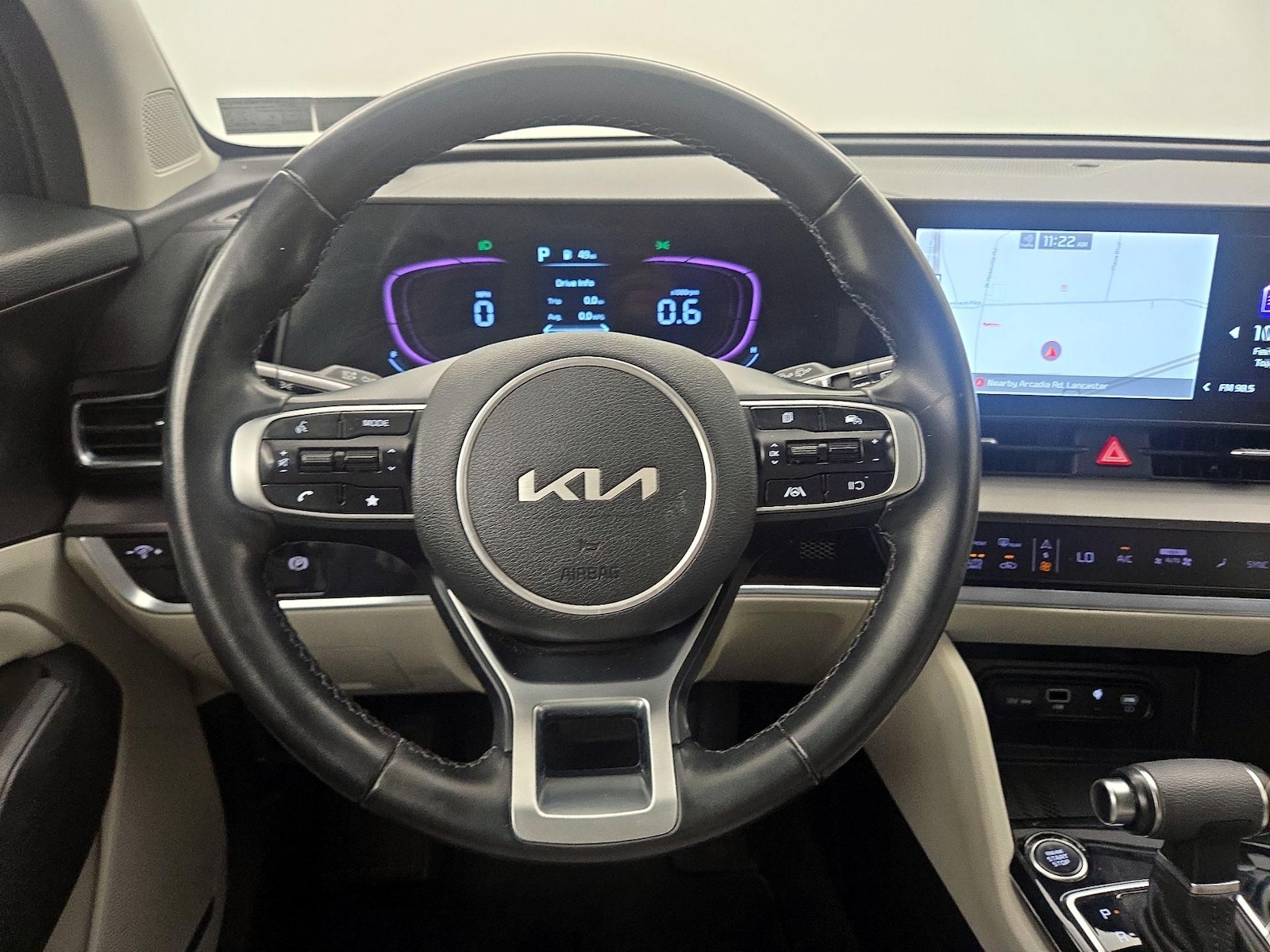 2023 Kia Sportage EX - Photo 11