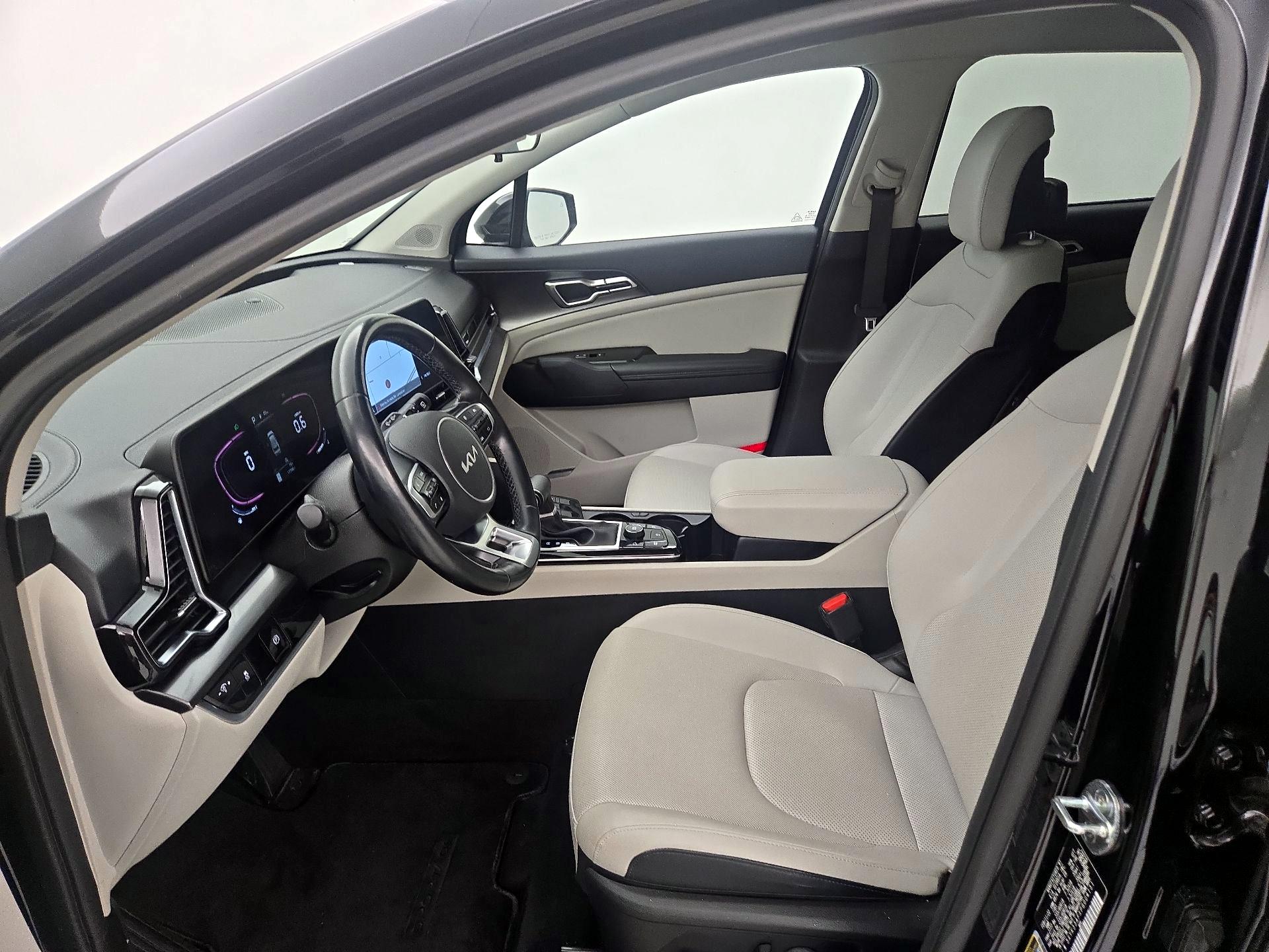 Thumbnail: 2023 Kia Sportage - 11
