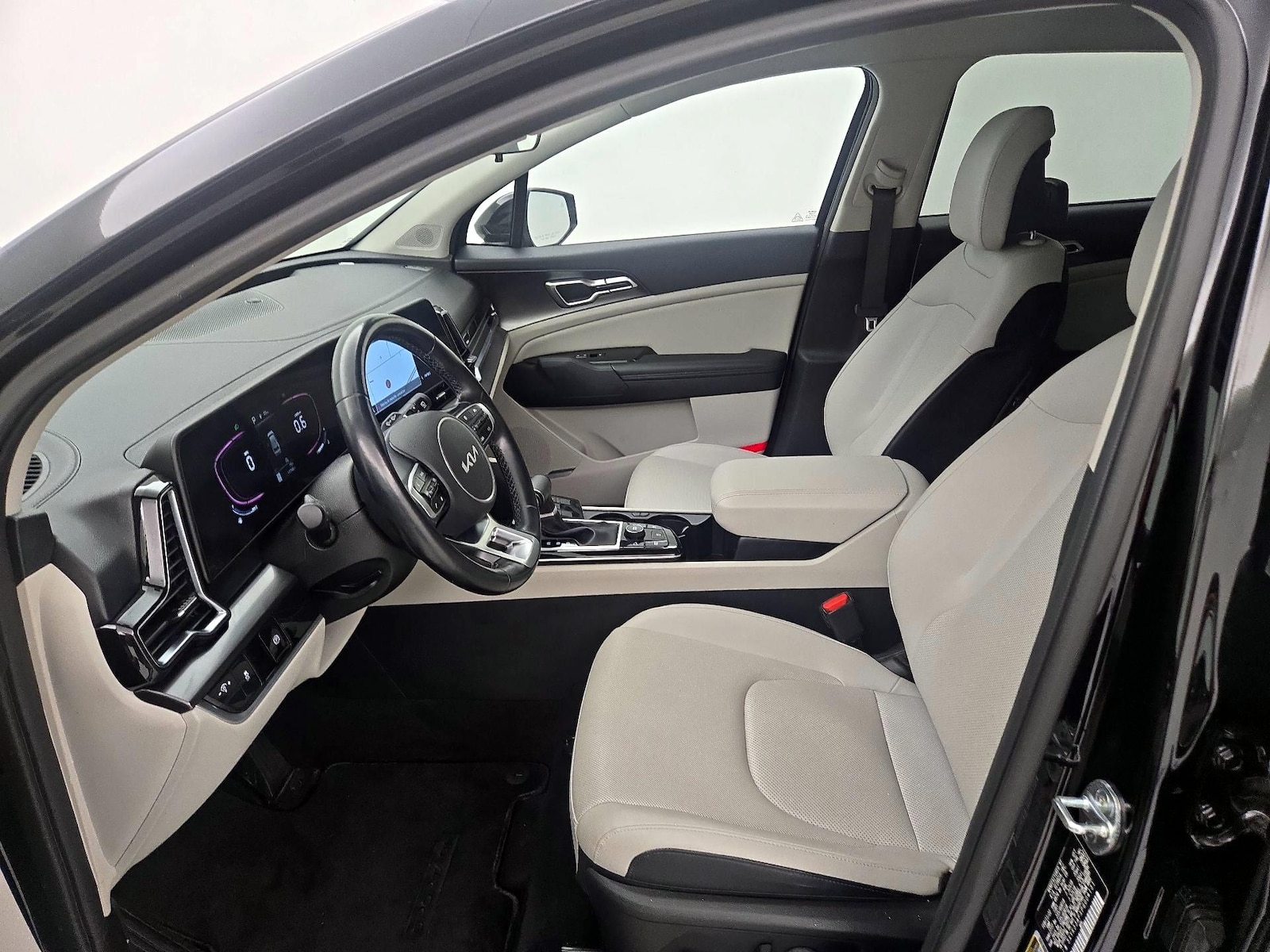 2023 Kia Sportage EX - Photo 12