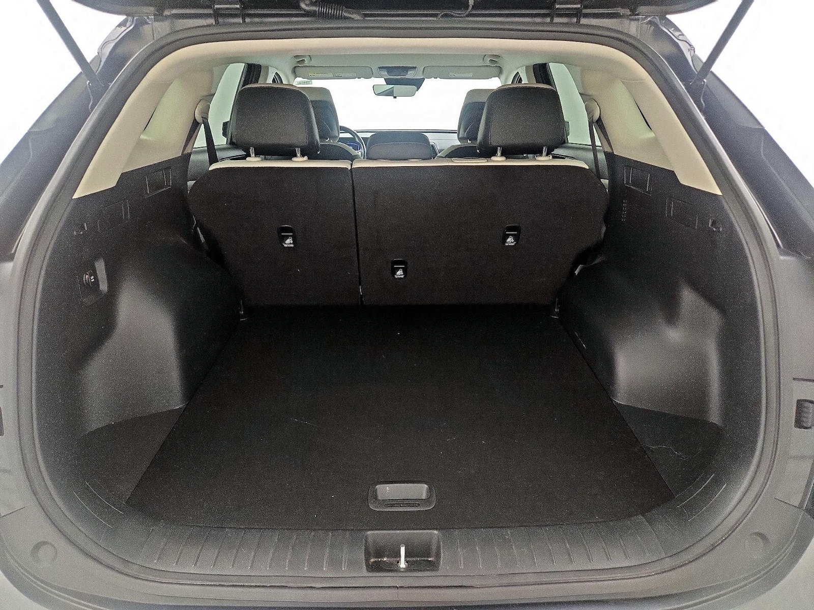 2023 Kia Sportage EX - Photo 22