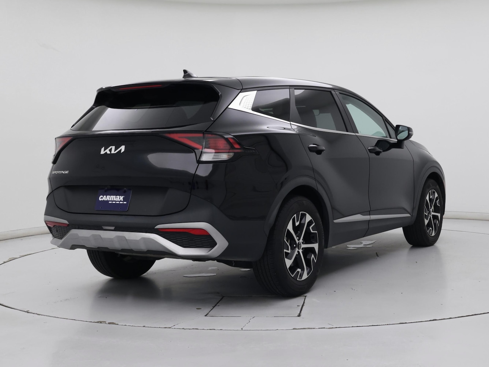 2023 Kia Sportage EX - Photo 9