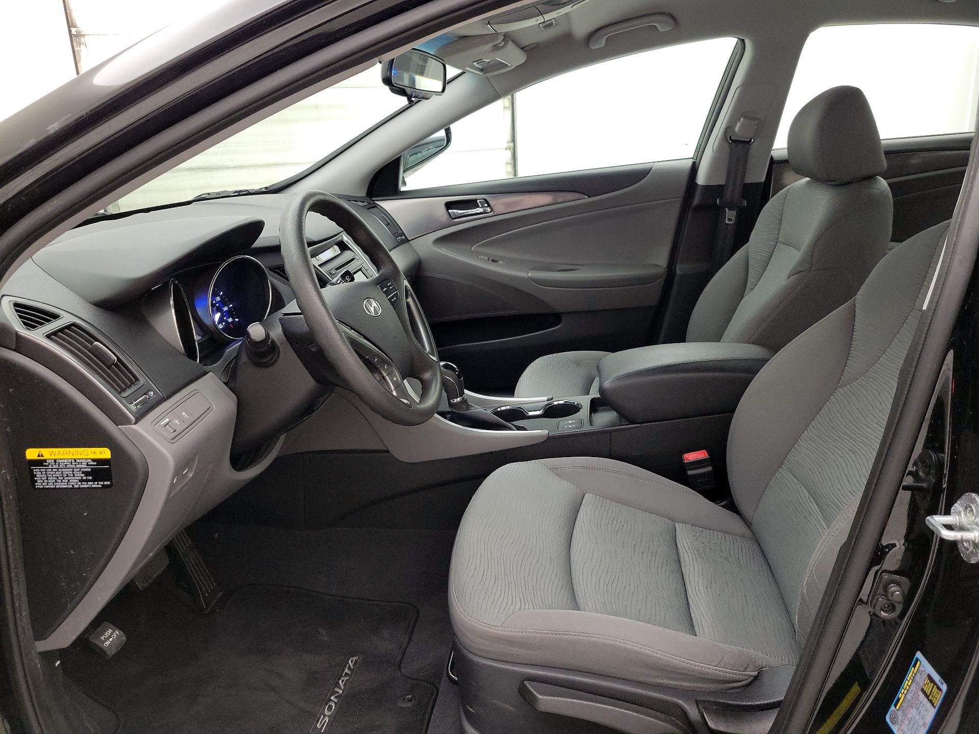 Thumbnail: 2015 Hyundai Sonata - 11