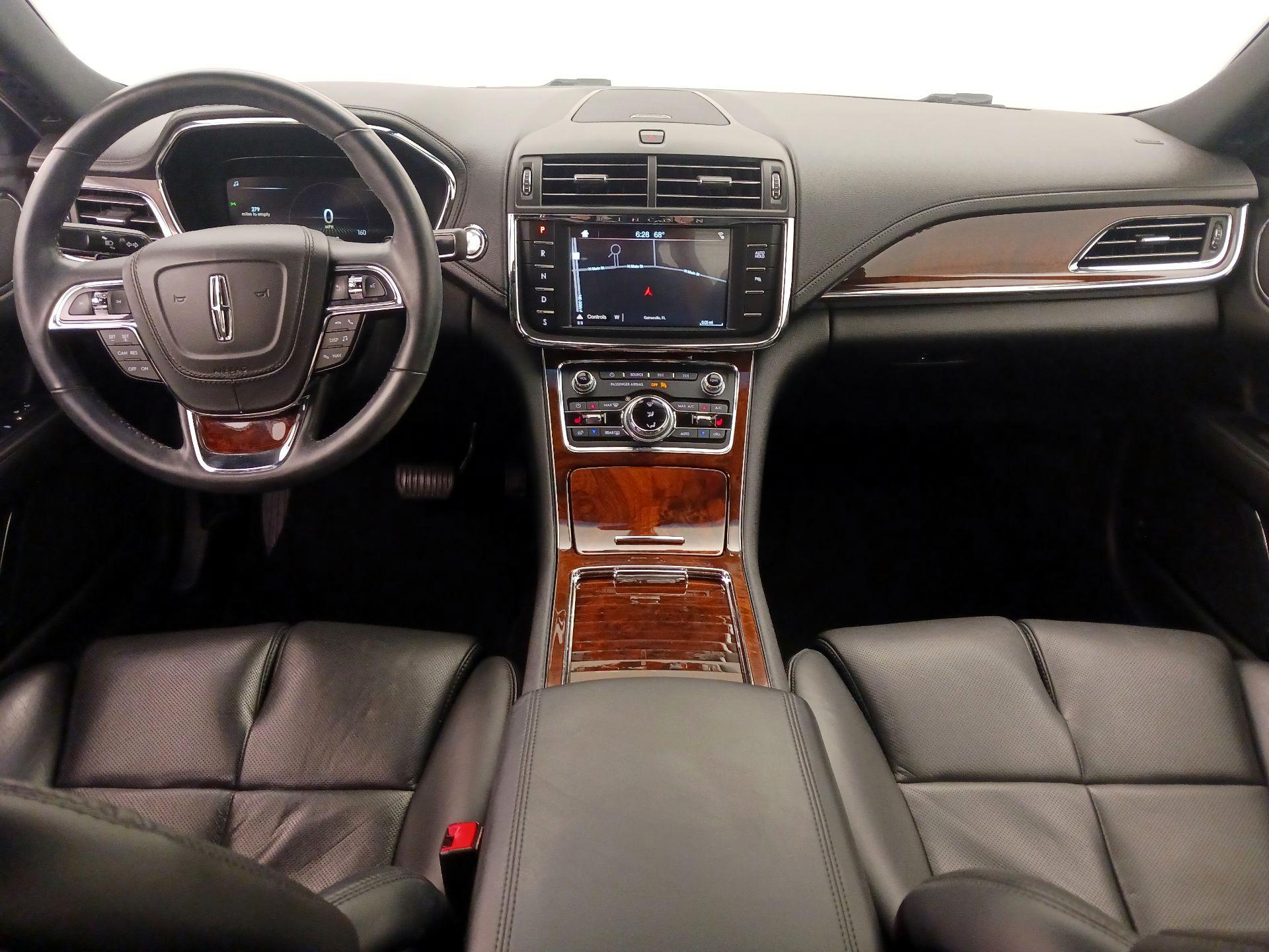 Thumbnail: 2017 Lincoln Continental - 9