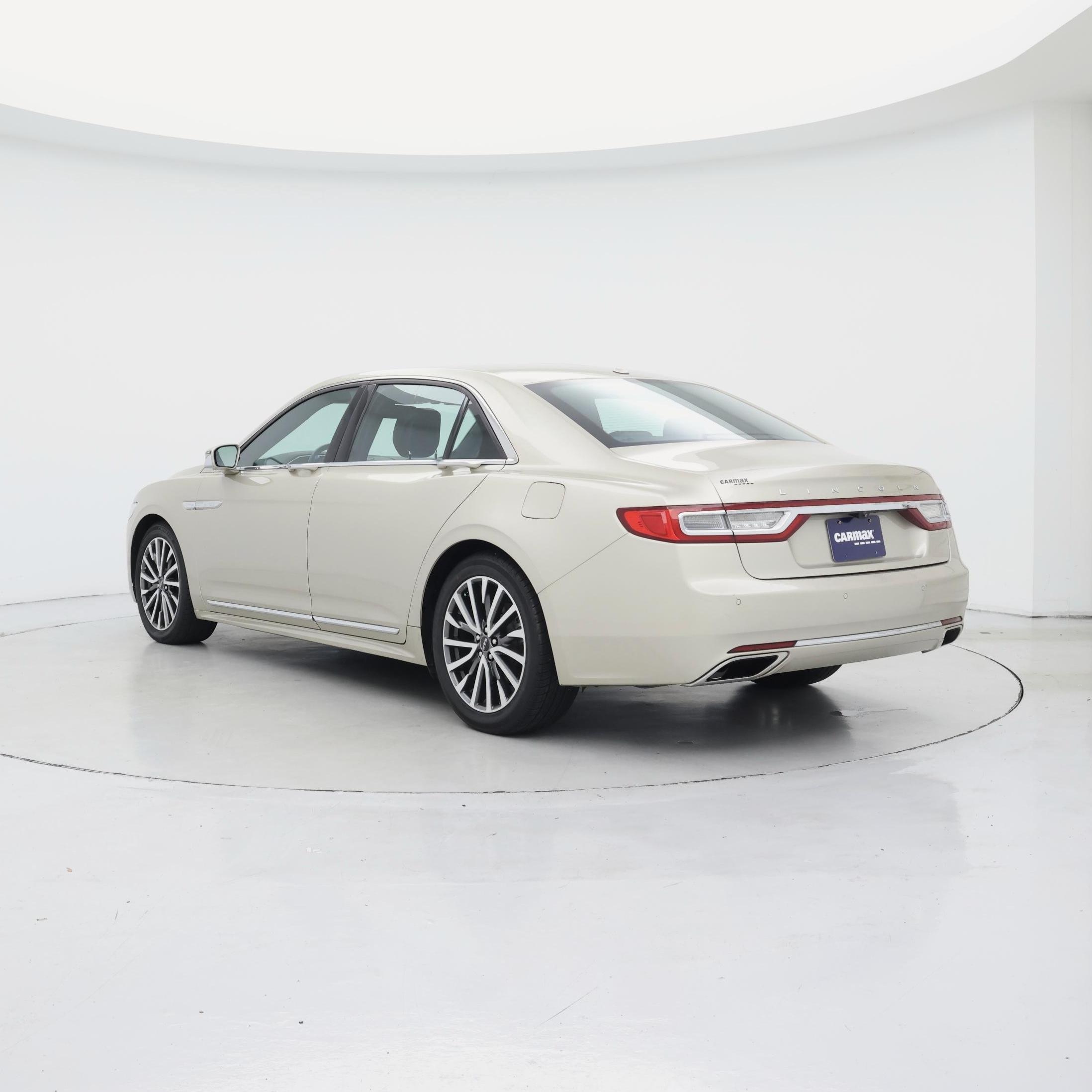 Thumbnail: 2017 Lincoln Continental - 2