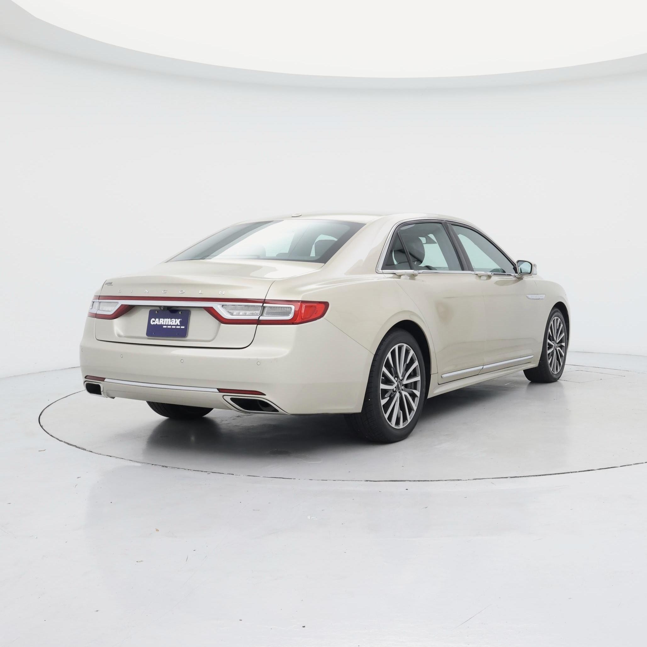 Thumbnail: 2017 Lincoln Continental - 8