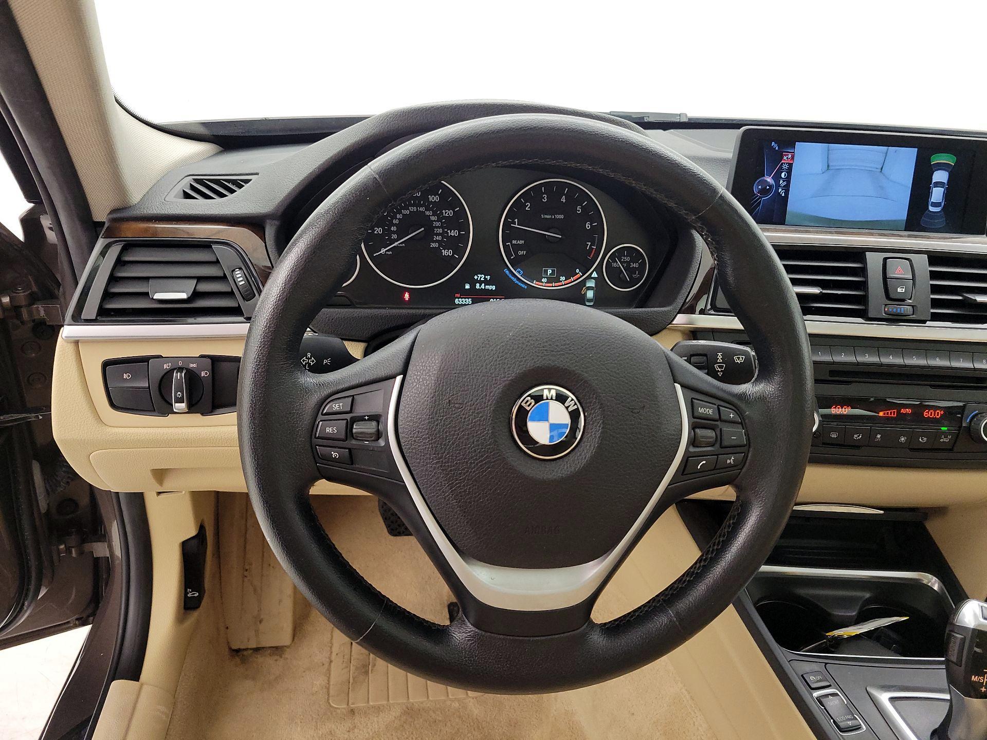 Thumbnail: 2015 BMW 3 Series - 10