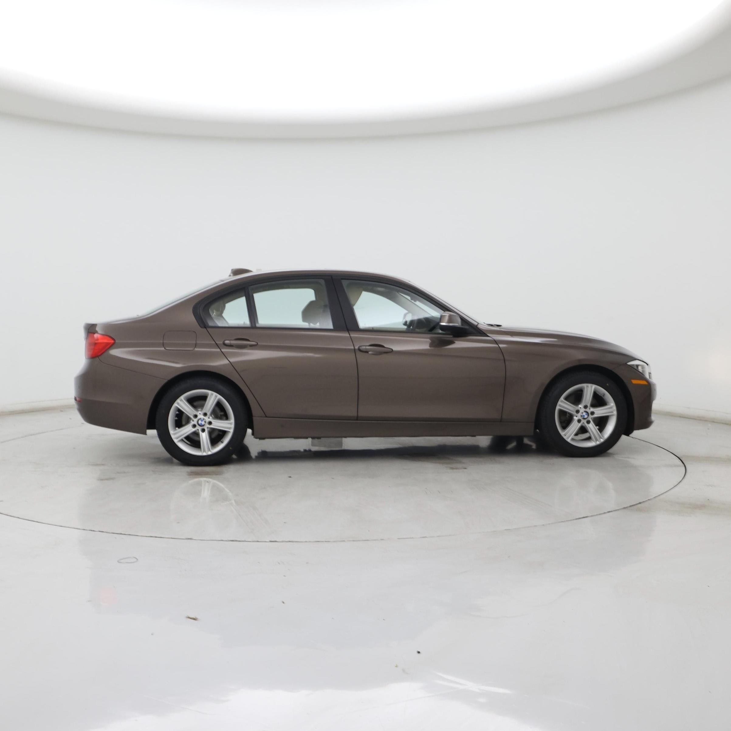 Thumbnail: 2015 BMW 3 Series - 7