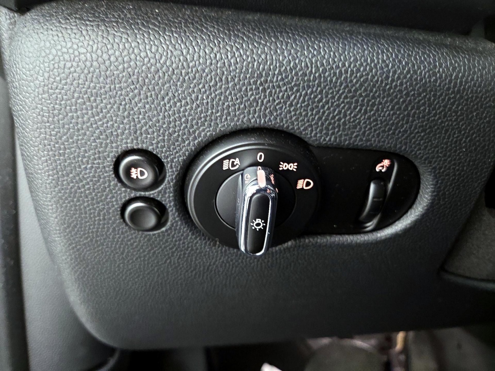 2016 MINI Cooper S - Photo 14