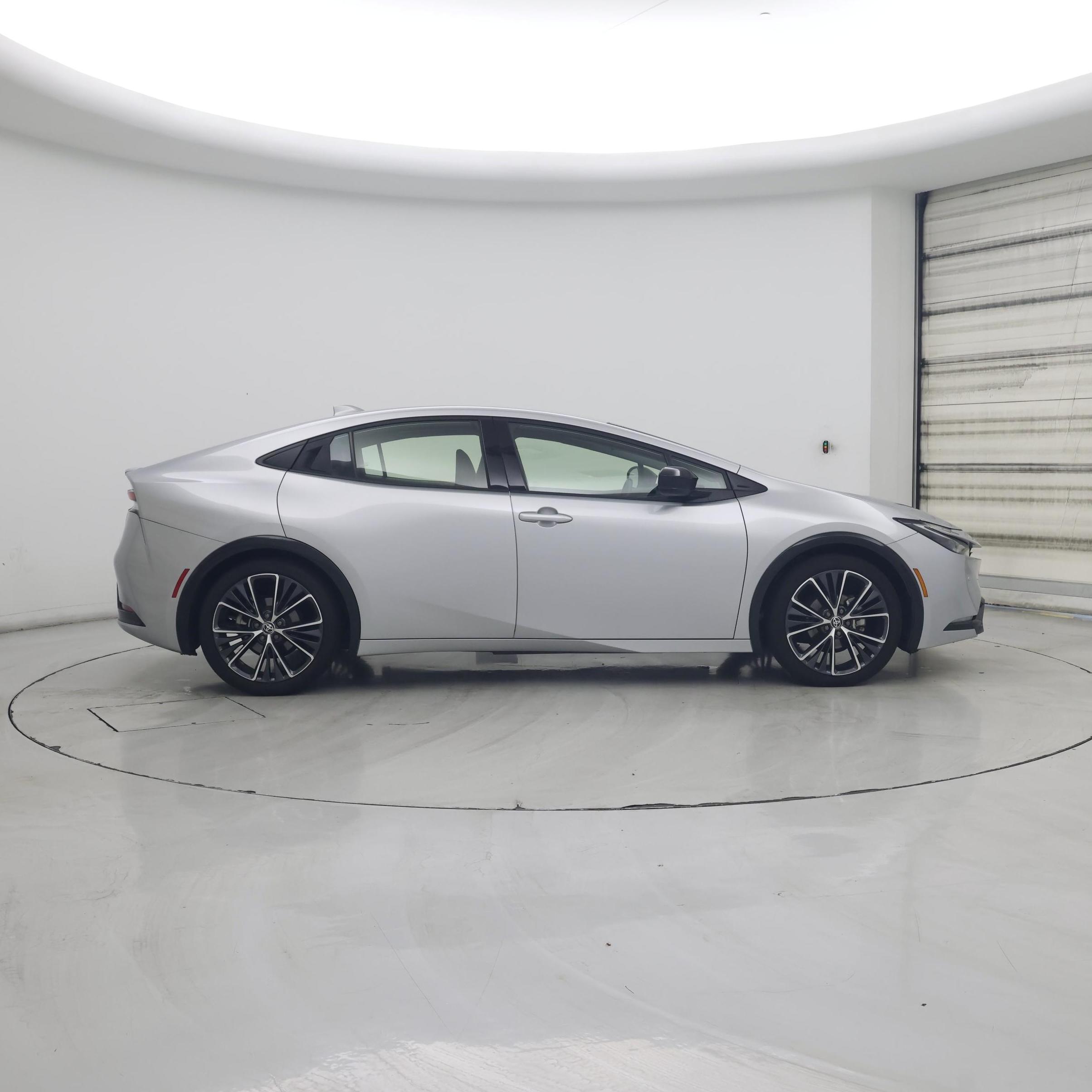 Thumbnail: 2024 Toyota Prius - 7