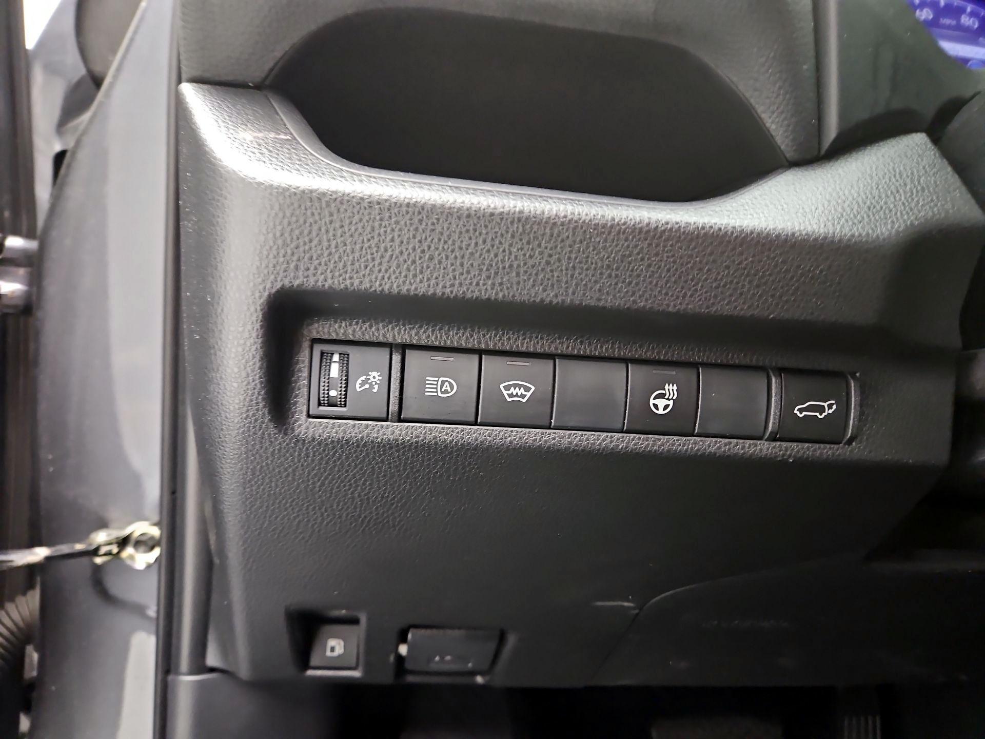 Thumbnail: 2023 Toyota RAV4 - 13