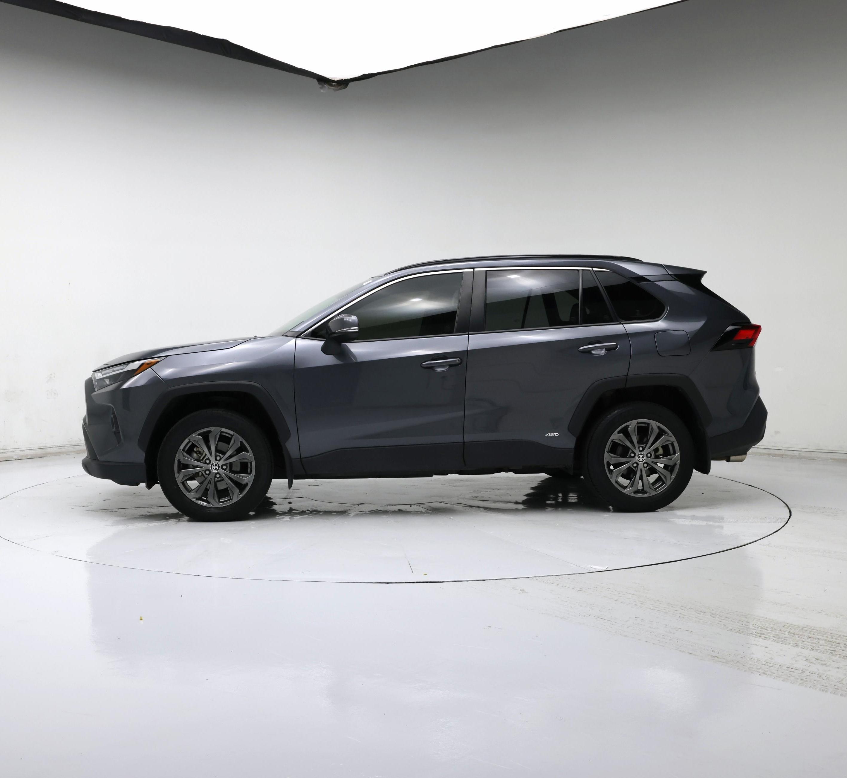 Thumbnail: 2023 Toyota RAV4 - 3