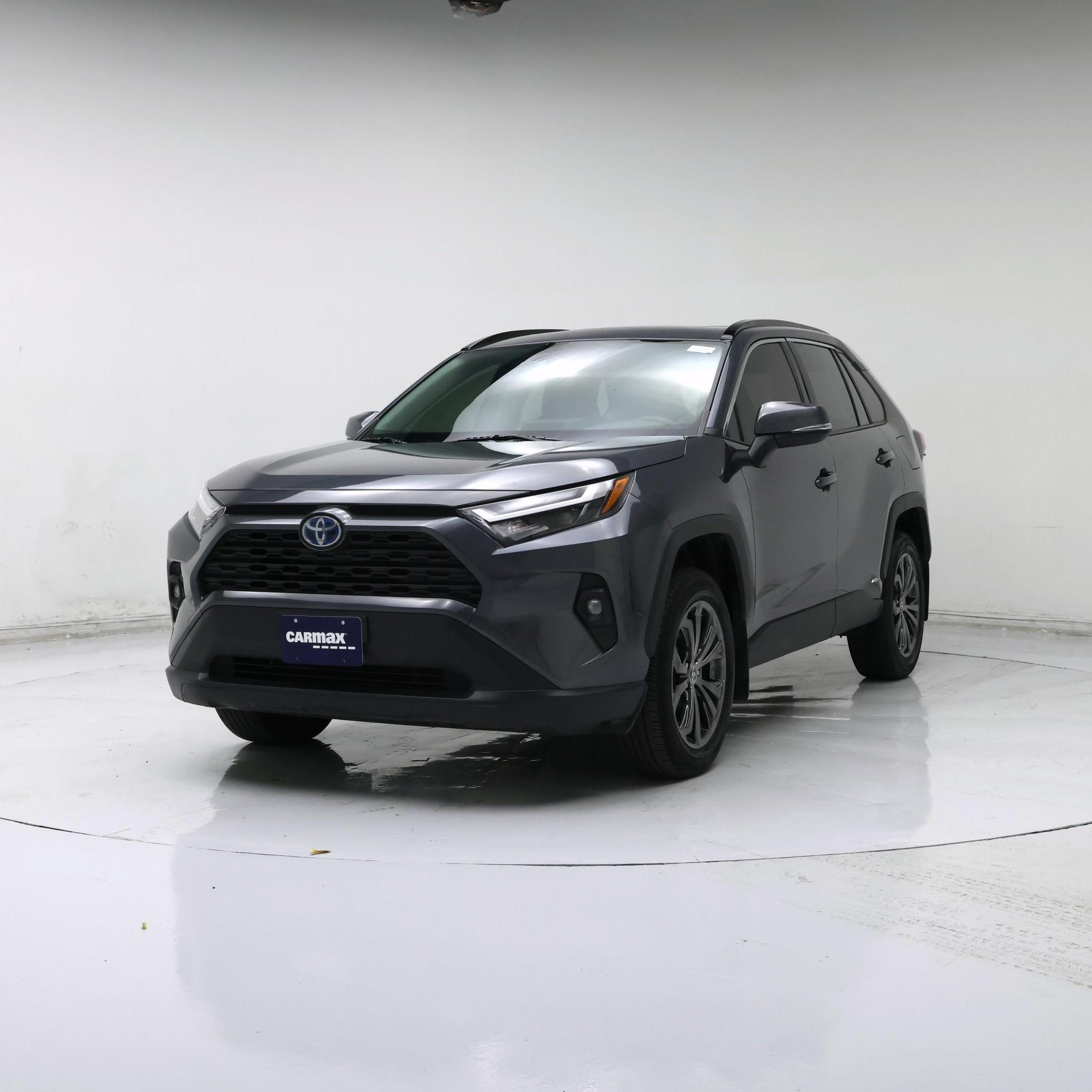 Thumbnail: 2023 Toyota RAV4 - 4
