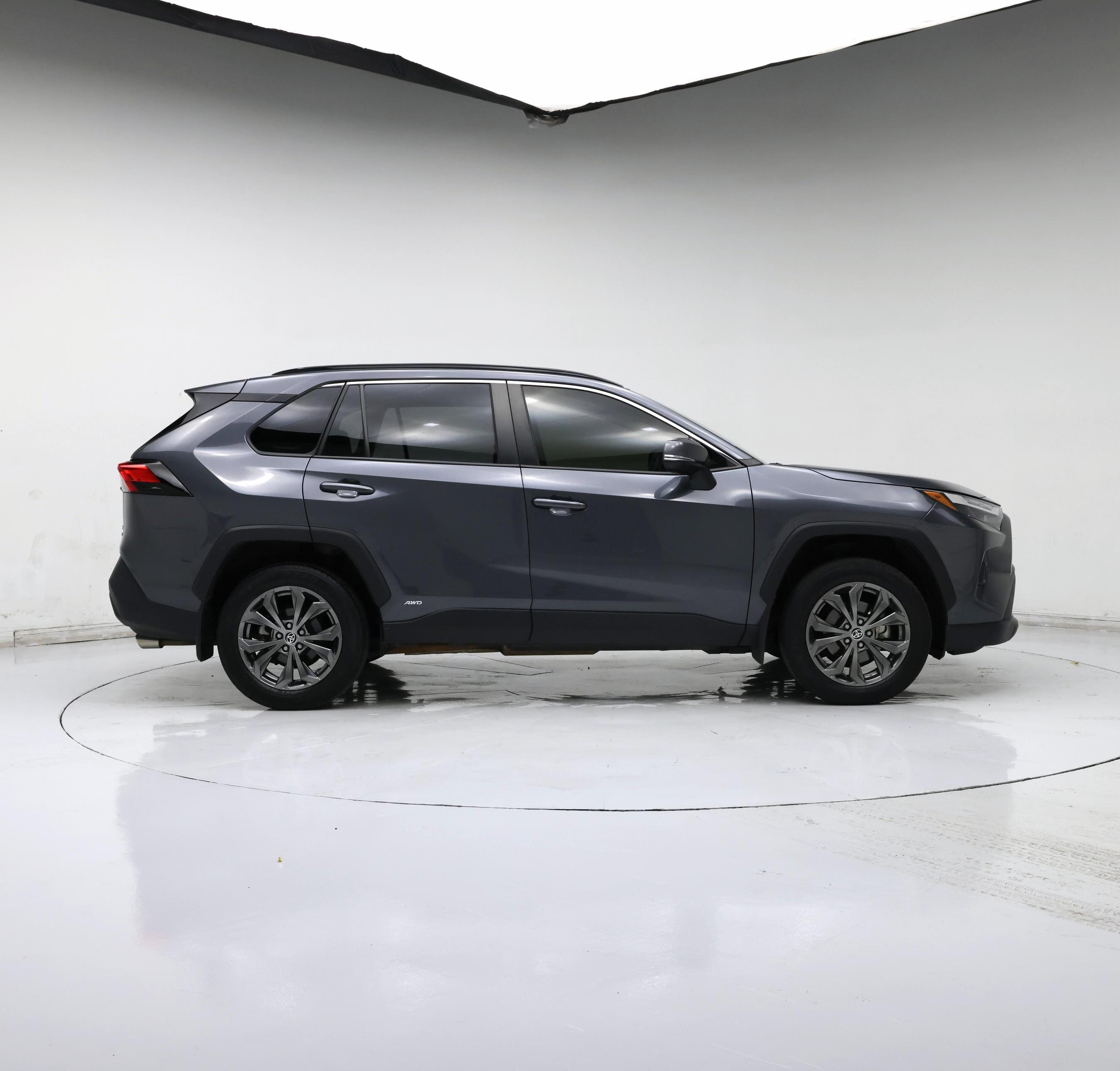 Thumbnail: 2023 Toyota RAV4 - 7