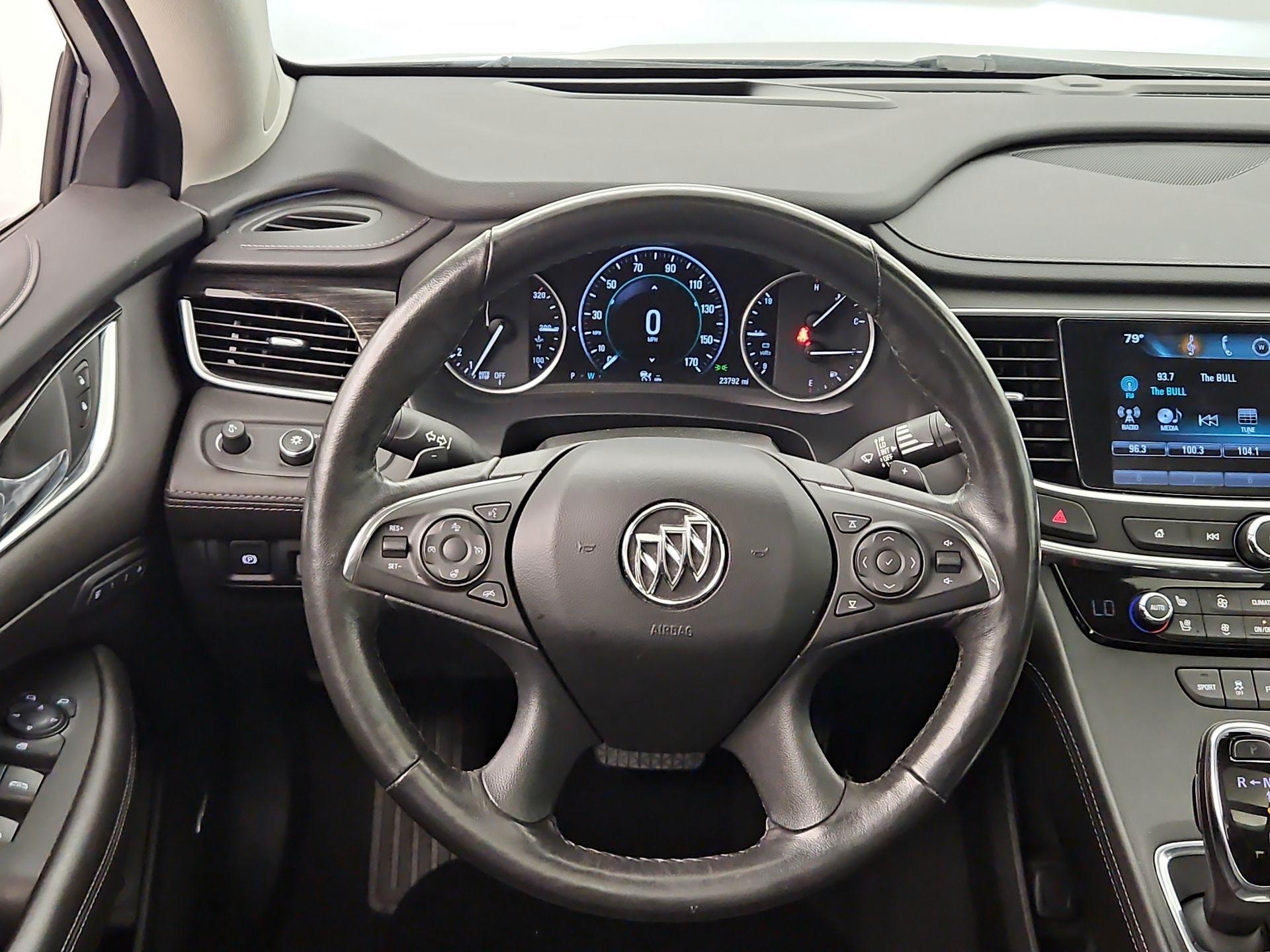Thumbnail: 2017 Buick LaCrosse - 10