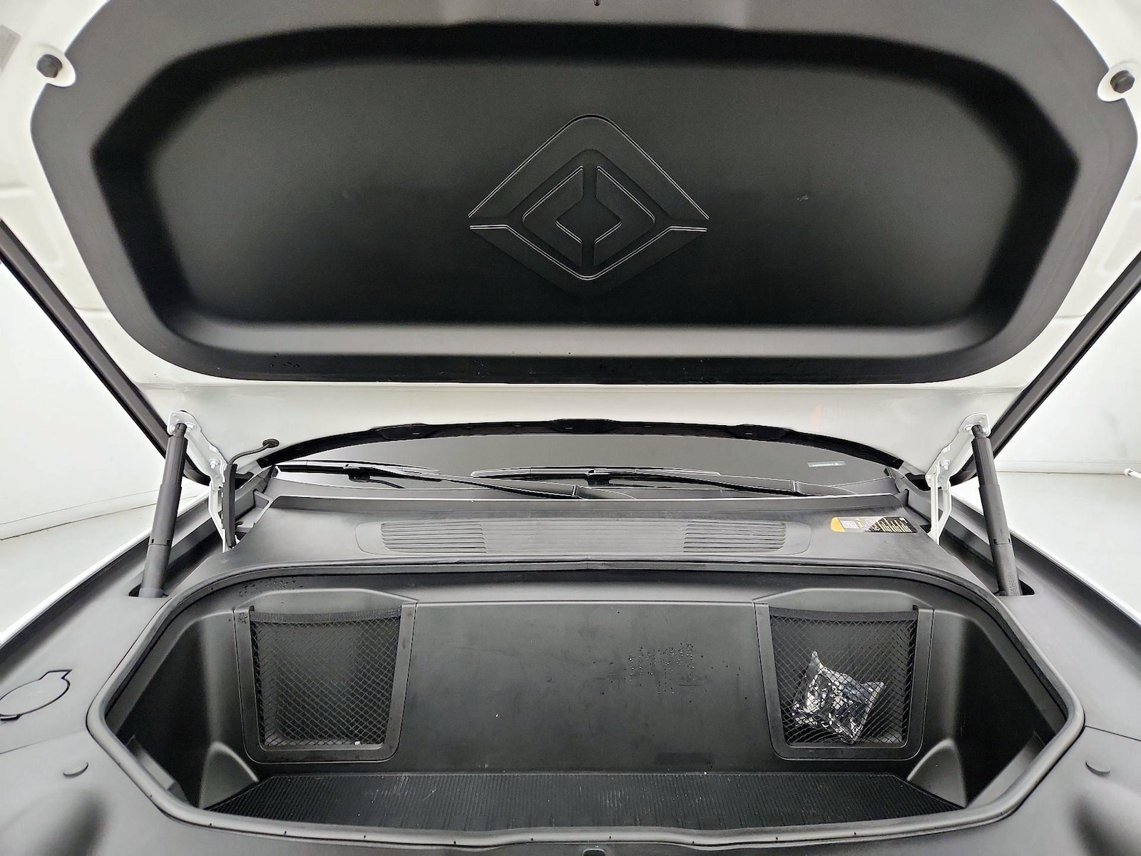 2025 Rivian R1S Ascend - Photo 25