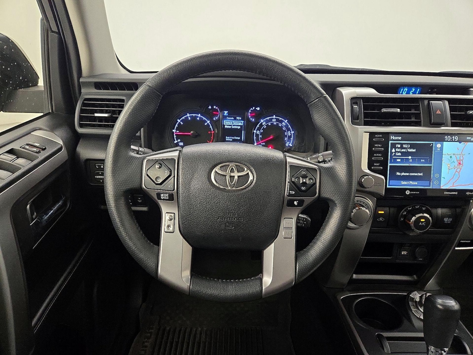 2022 Toyota 4Runner SR5 Premium - Photo 11
