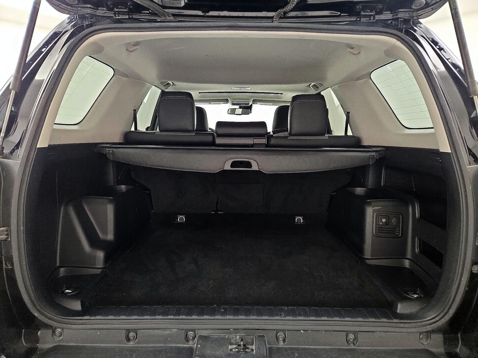 2022 Toyota 4Runner SR5 Premium - Photo 23