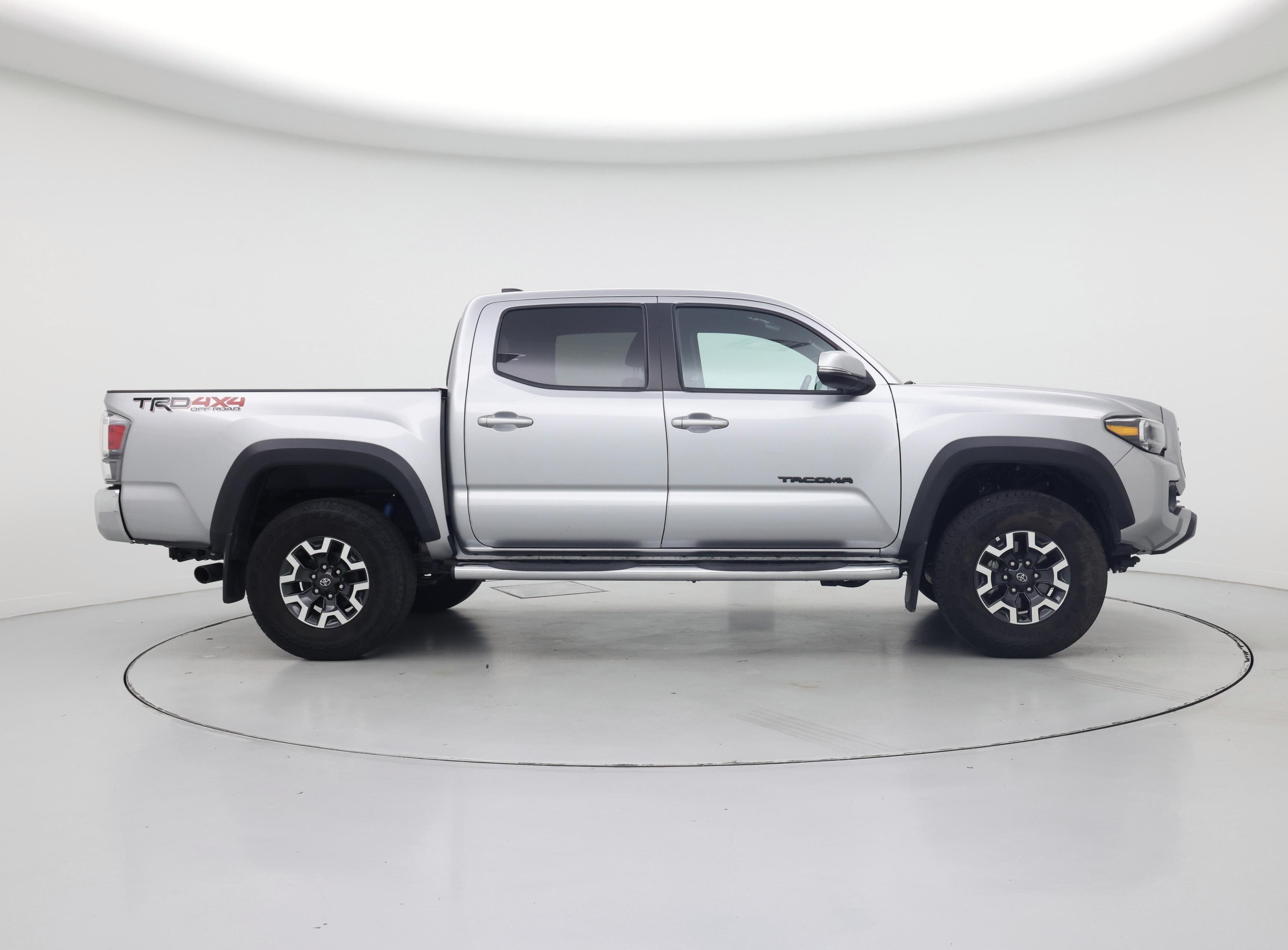 Thumbnail: 2023 Toyota Tacoma - 7