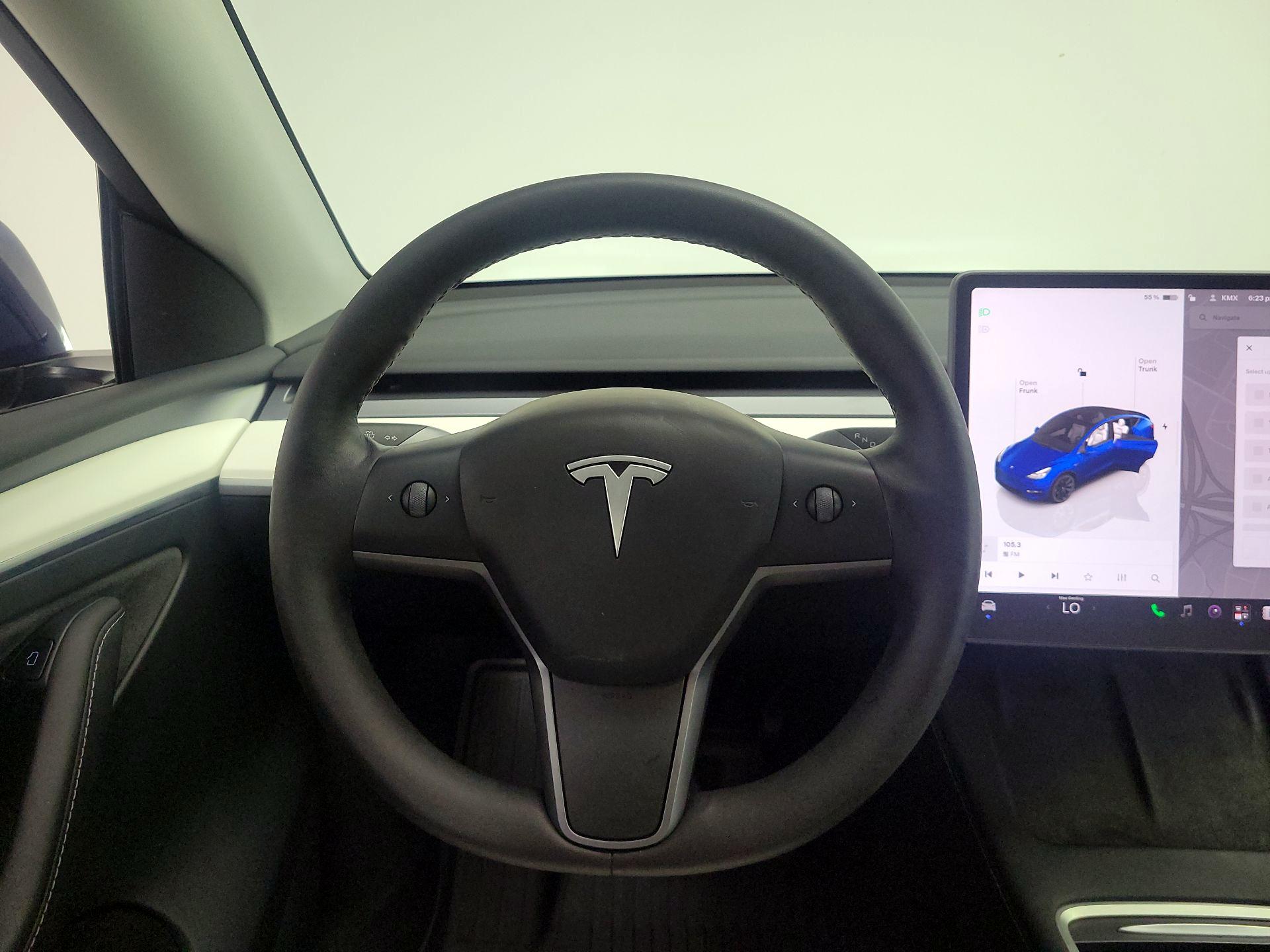 Thumbnail: 2023 Tesla Model Y - 10