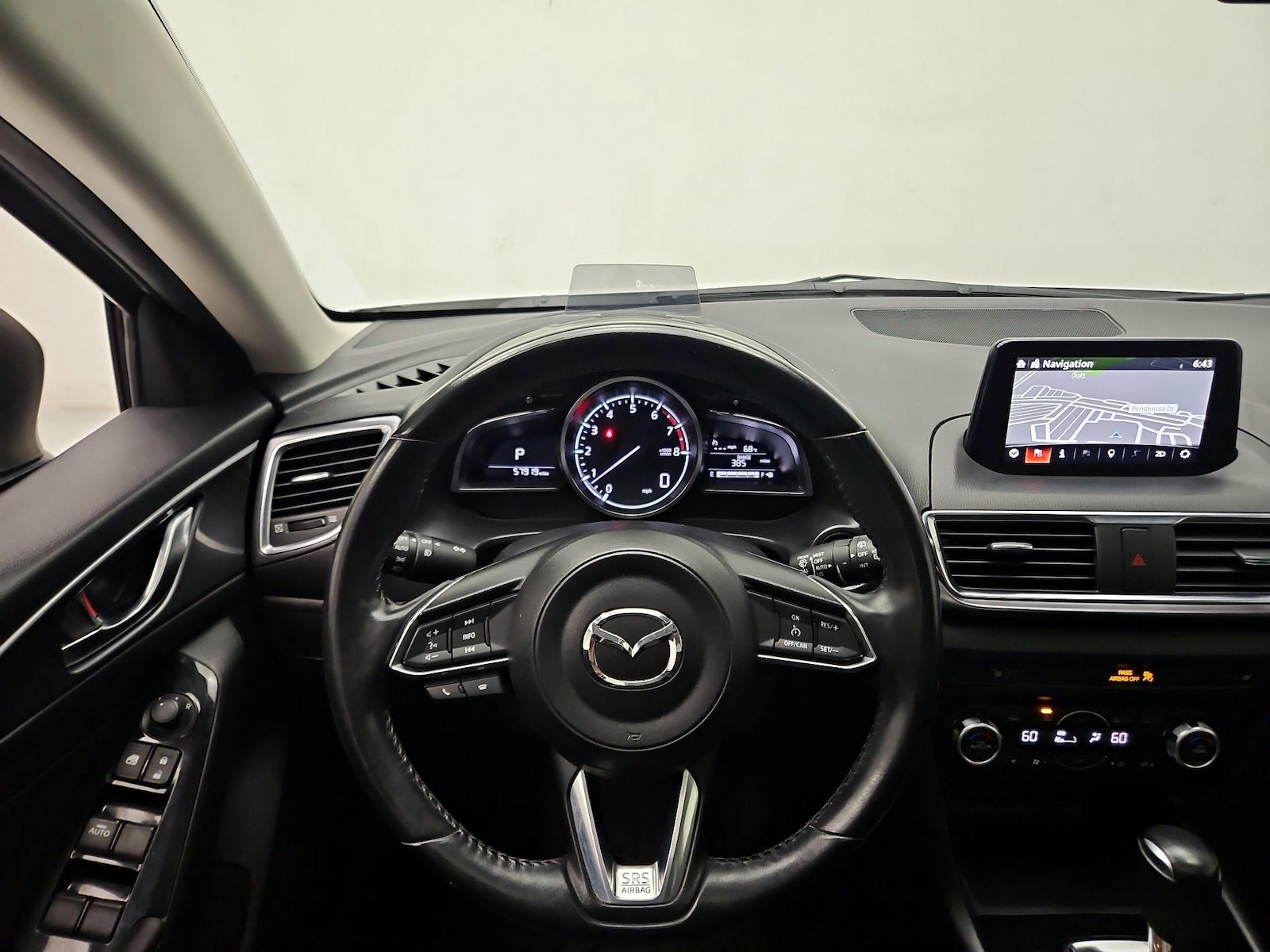 2017 Mazda Mazda3 Grand Touring - Photo 11