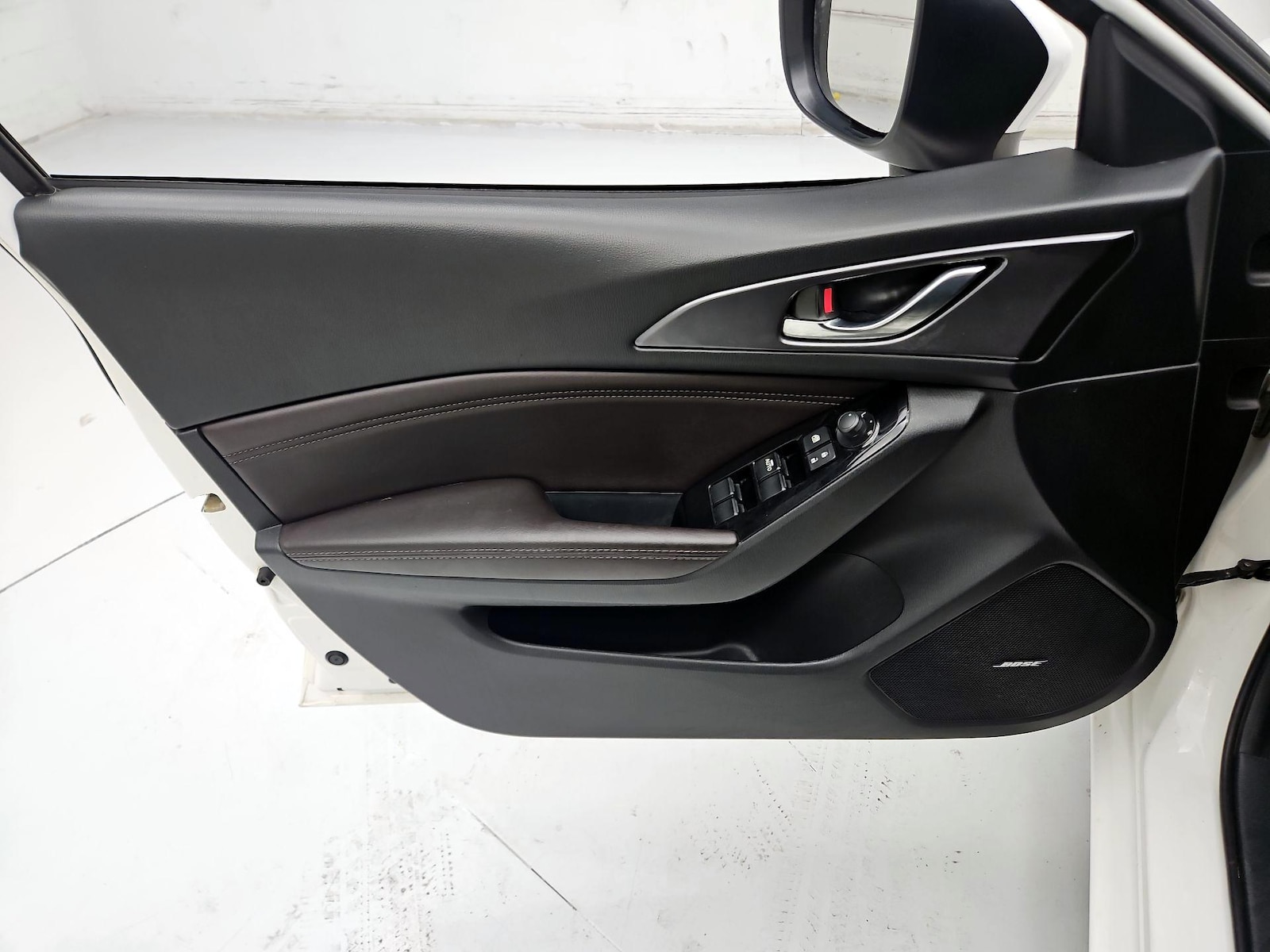 2017 Mazda Mazda3 Grand Touring - Photo 13